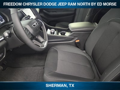 2025 Jeep Grand Cherokee GRAND CHEROKEE LAREDO X 4X2