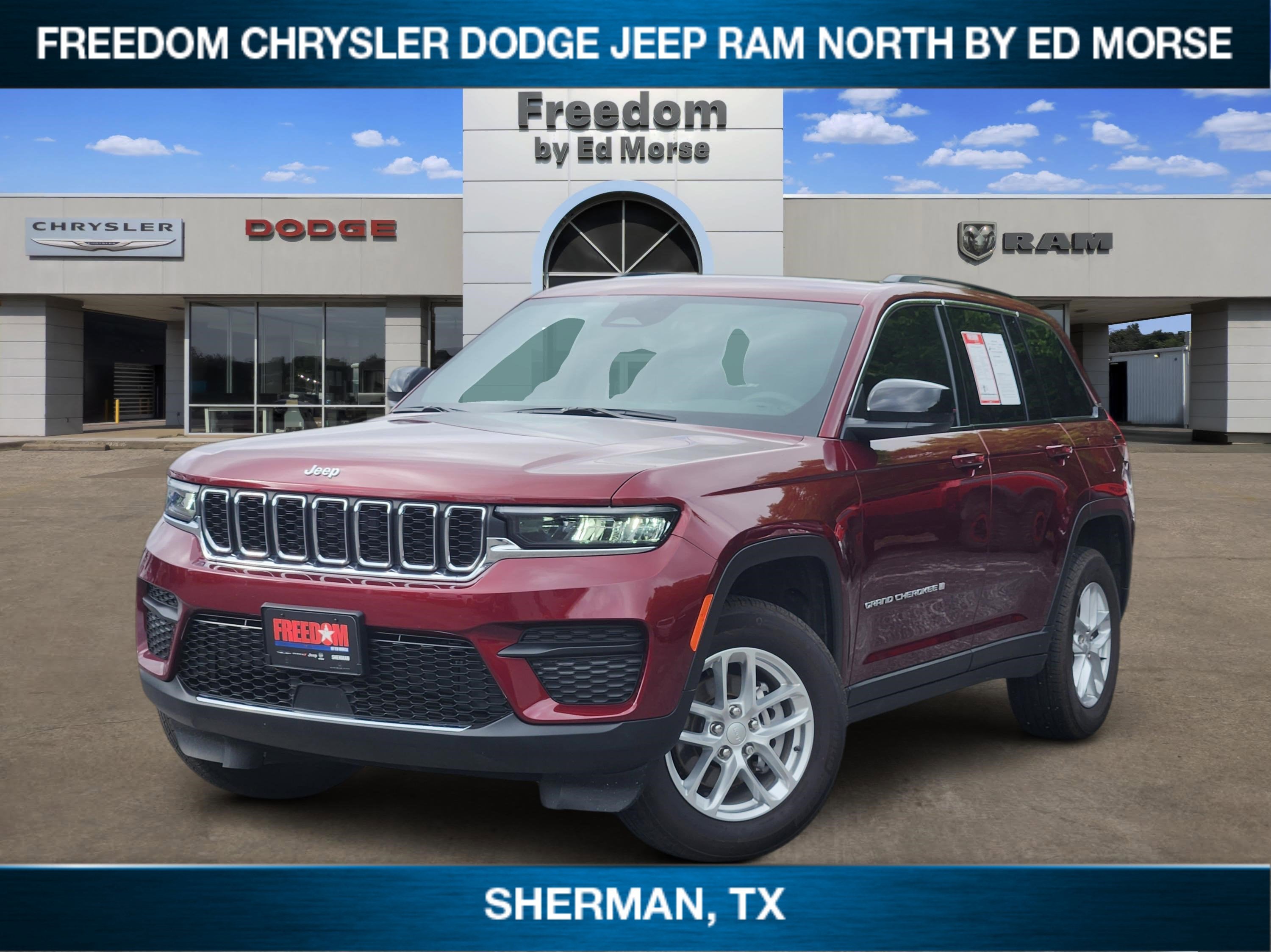 2025 Jeep Grand Cherokee Laredo X 4x4