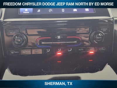 2025 Jeep Grand Cherokee Laredo X 4x4