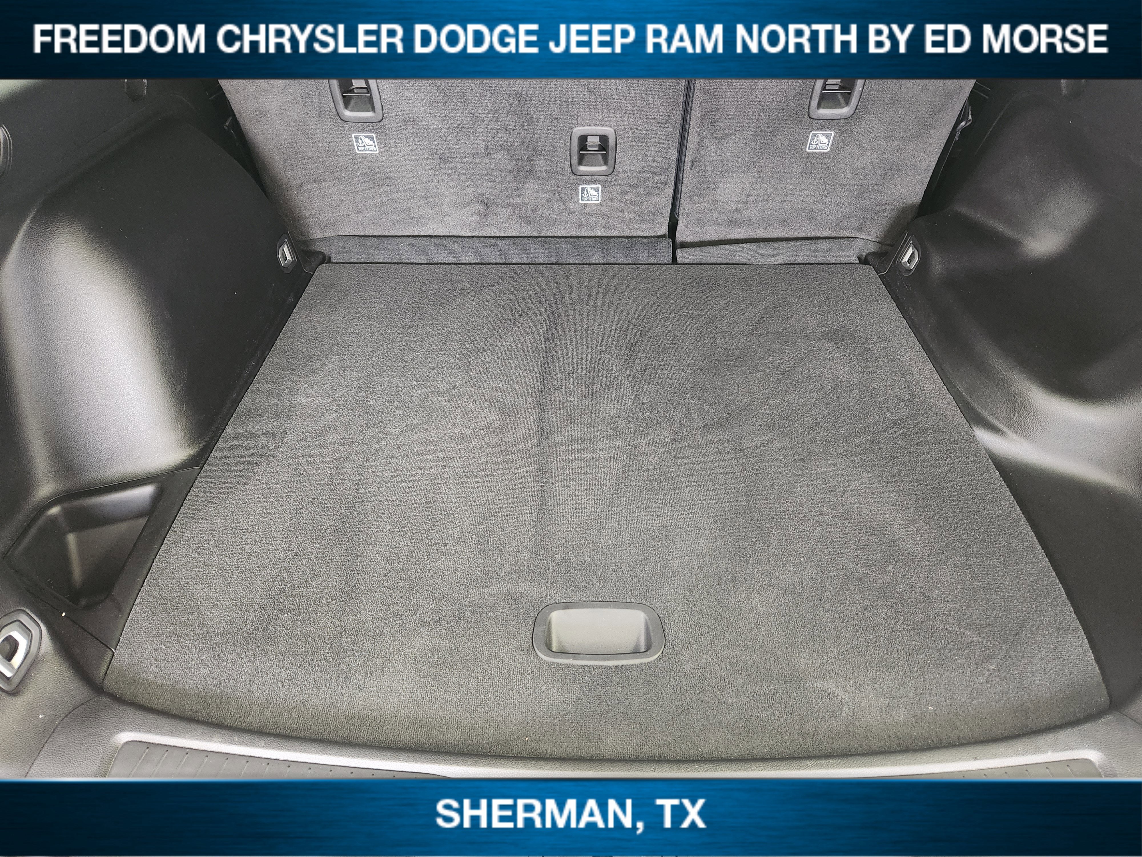 2025 Jeep Grand Cherokee Laredo X 4x4