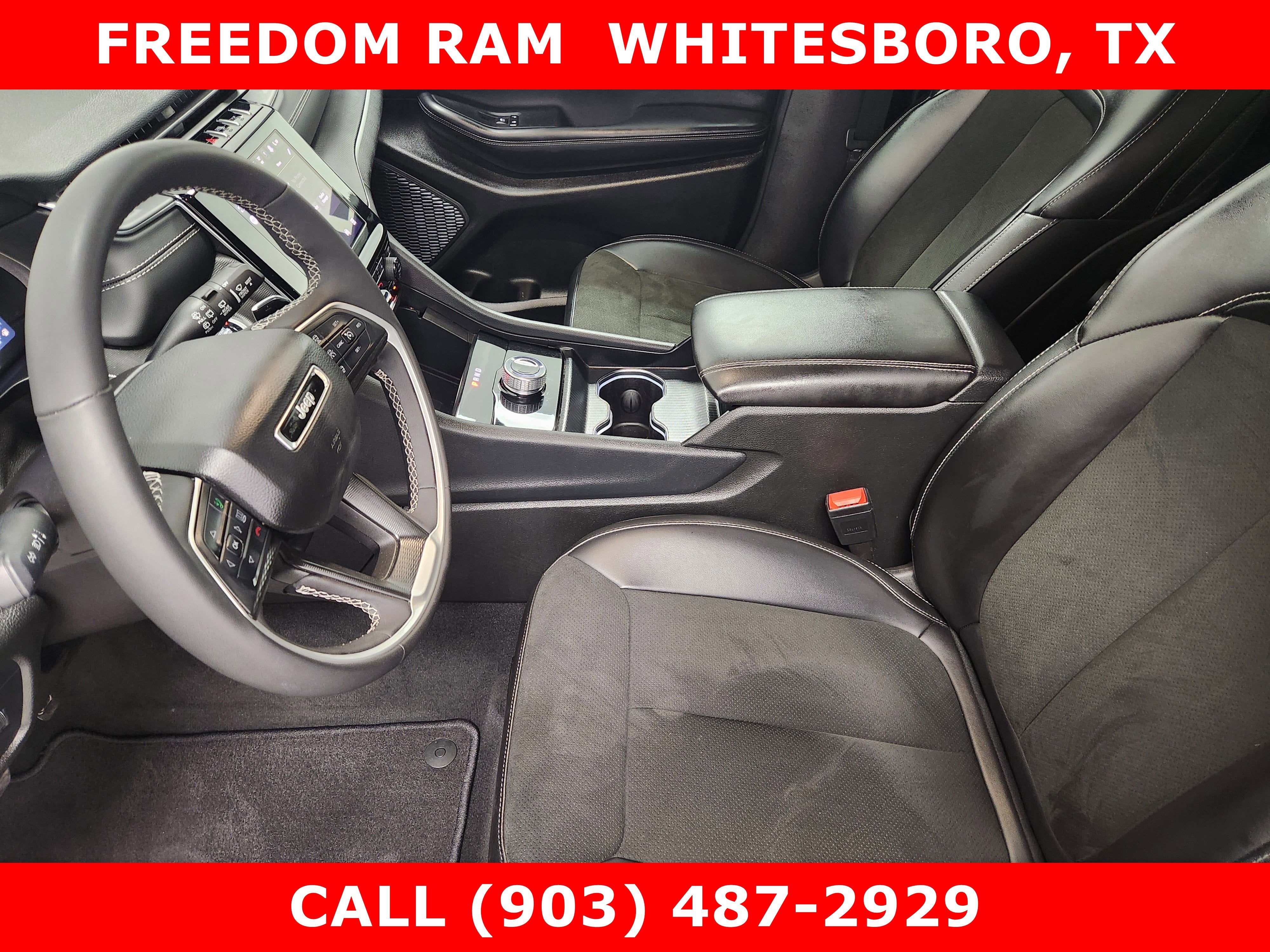 2025 Jeep Grand Cherokee Altitude 4x4