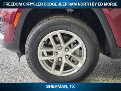 2026 Jeep Grand Cherokee GRAND CHEROKEE LAREDO X 4X4