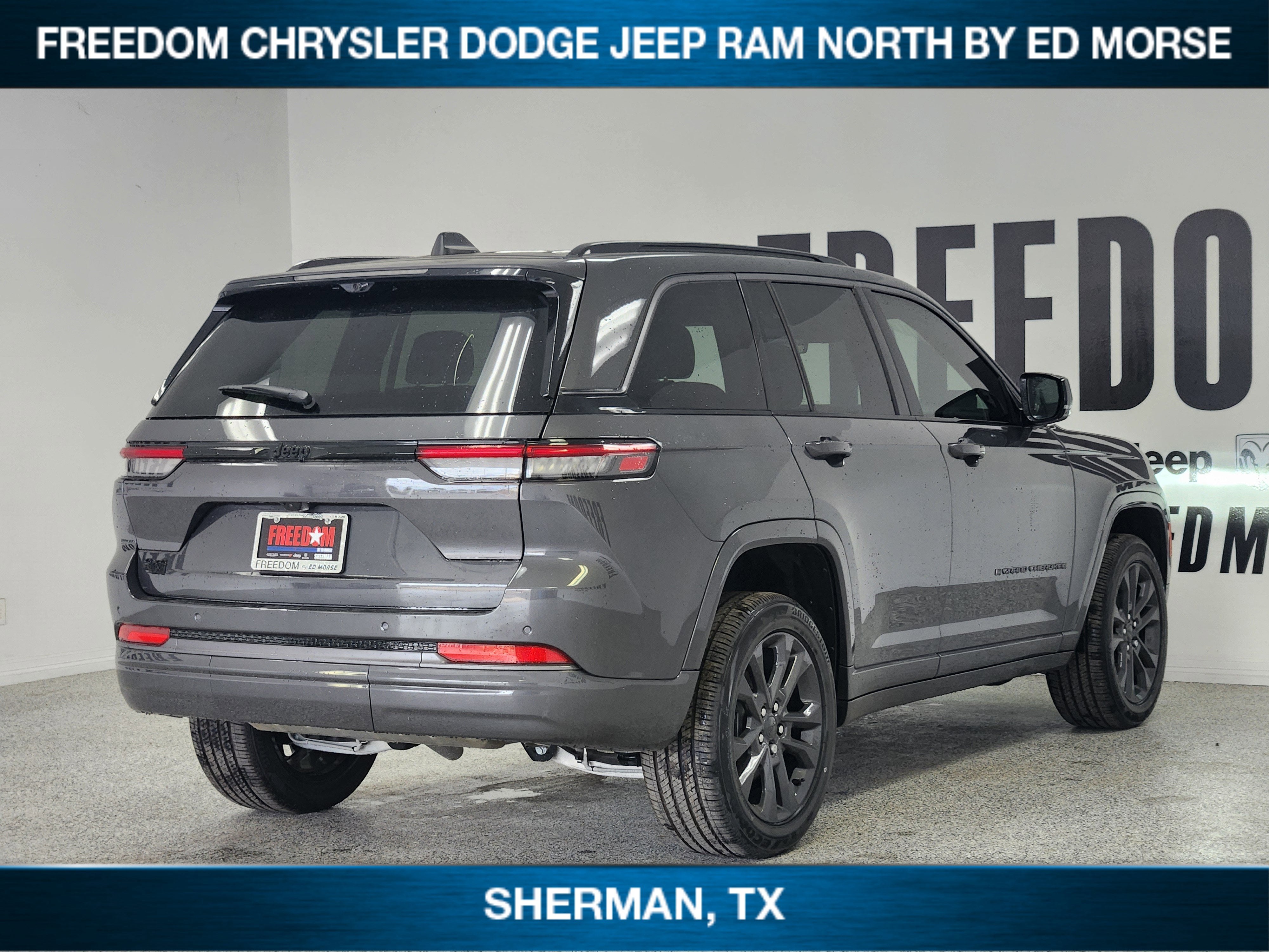 2026 Jeep Grand Cherokee GRAND CHEROKEE LIMITED RESERVE 4X4