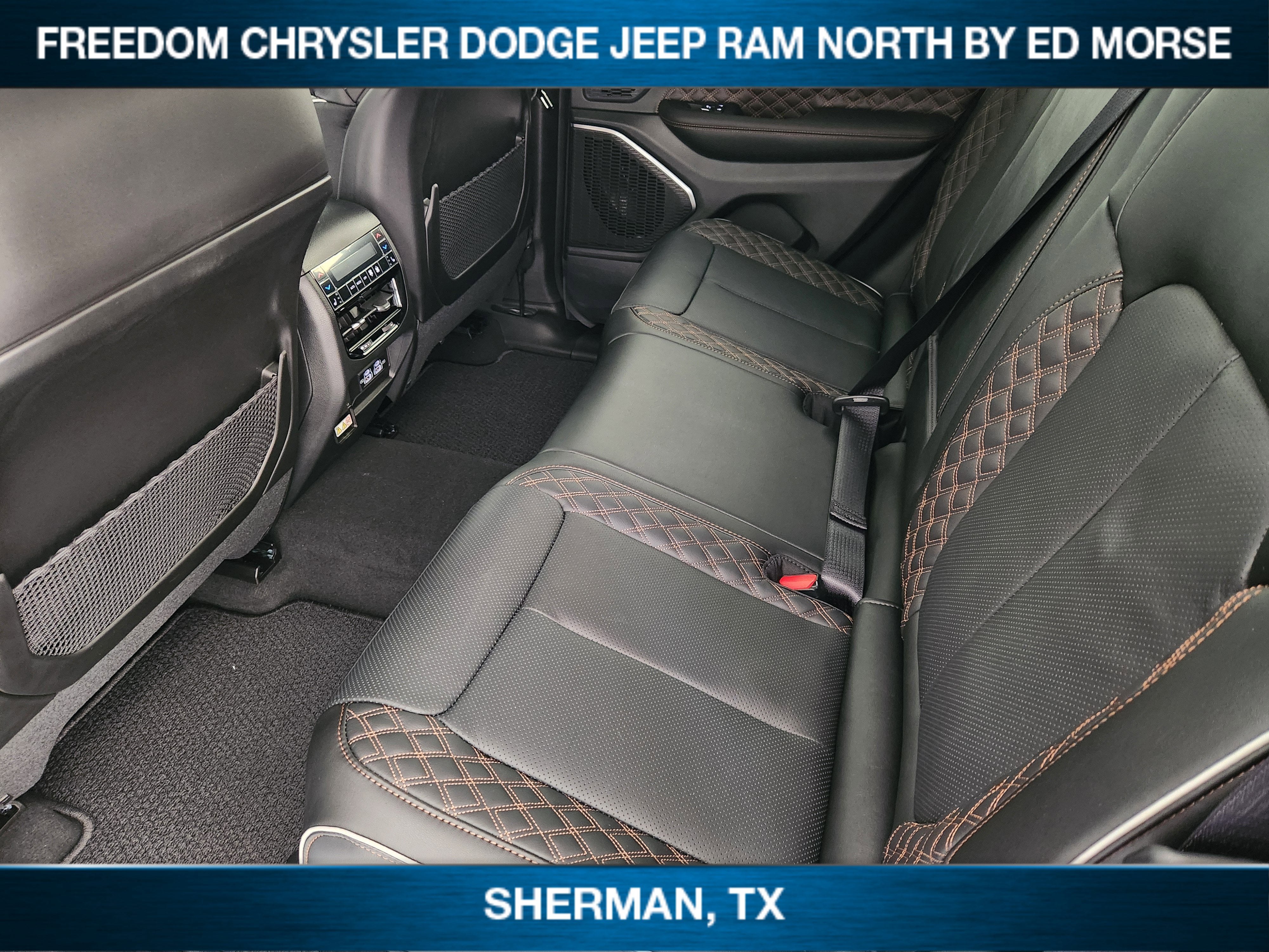 2025 Jeep Grand Cherokee GRAND CHEROKEE SUMMIT 4X4