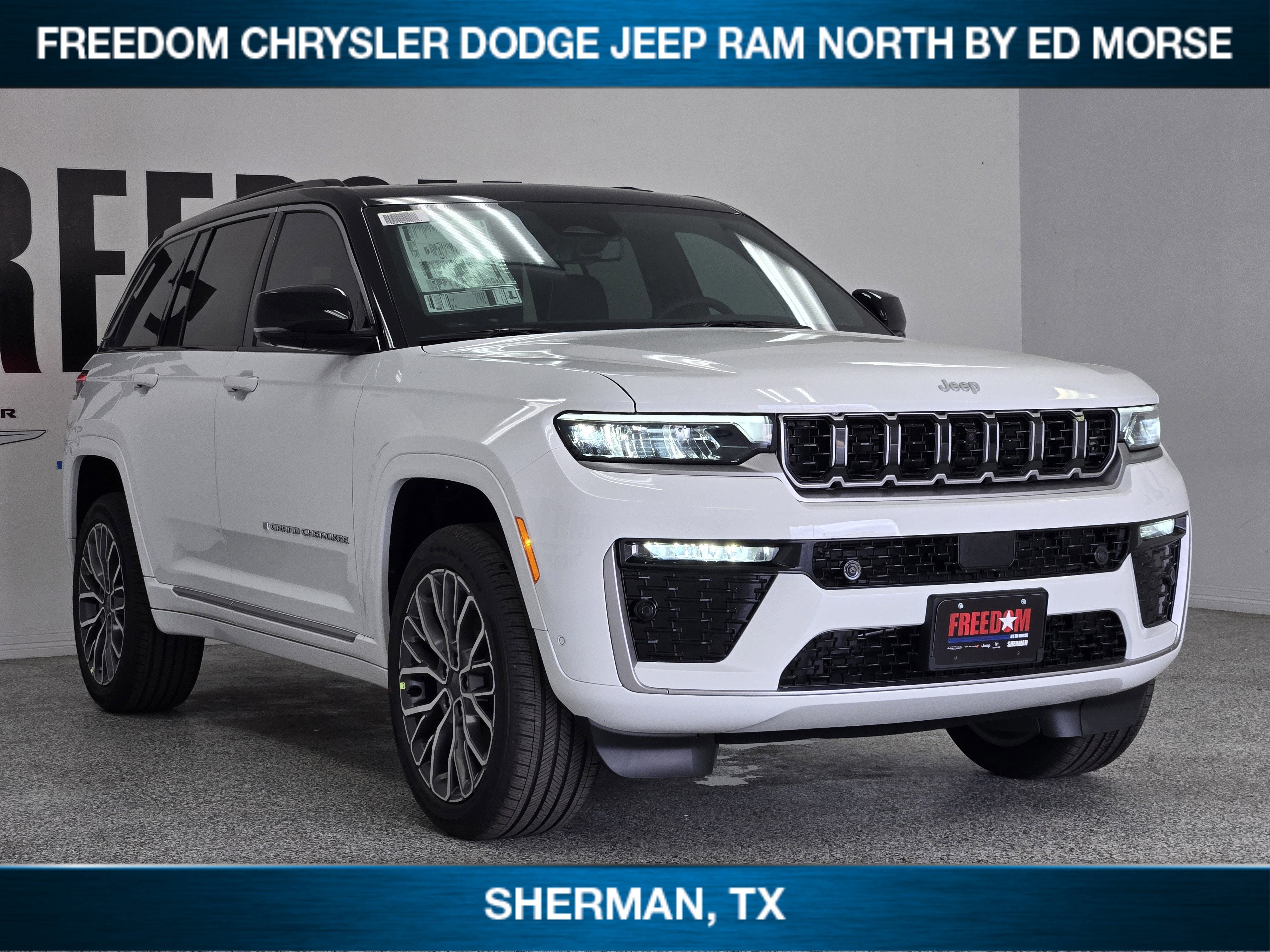 2026 Jeep Grand Cherokee GRAND CHEROKEE SUMMIT 4X4