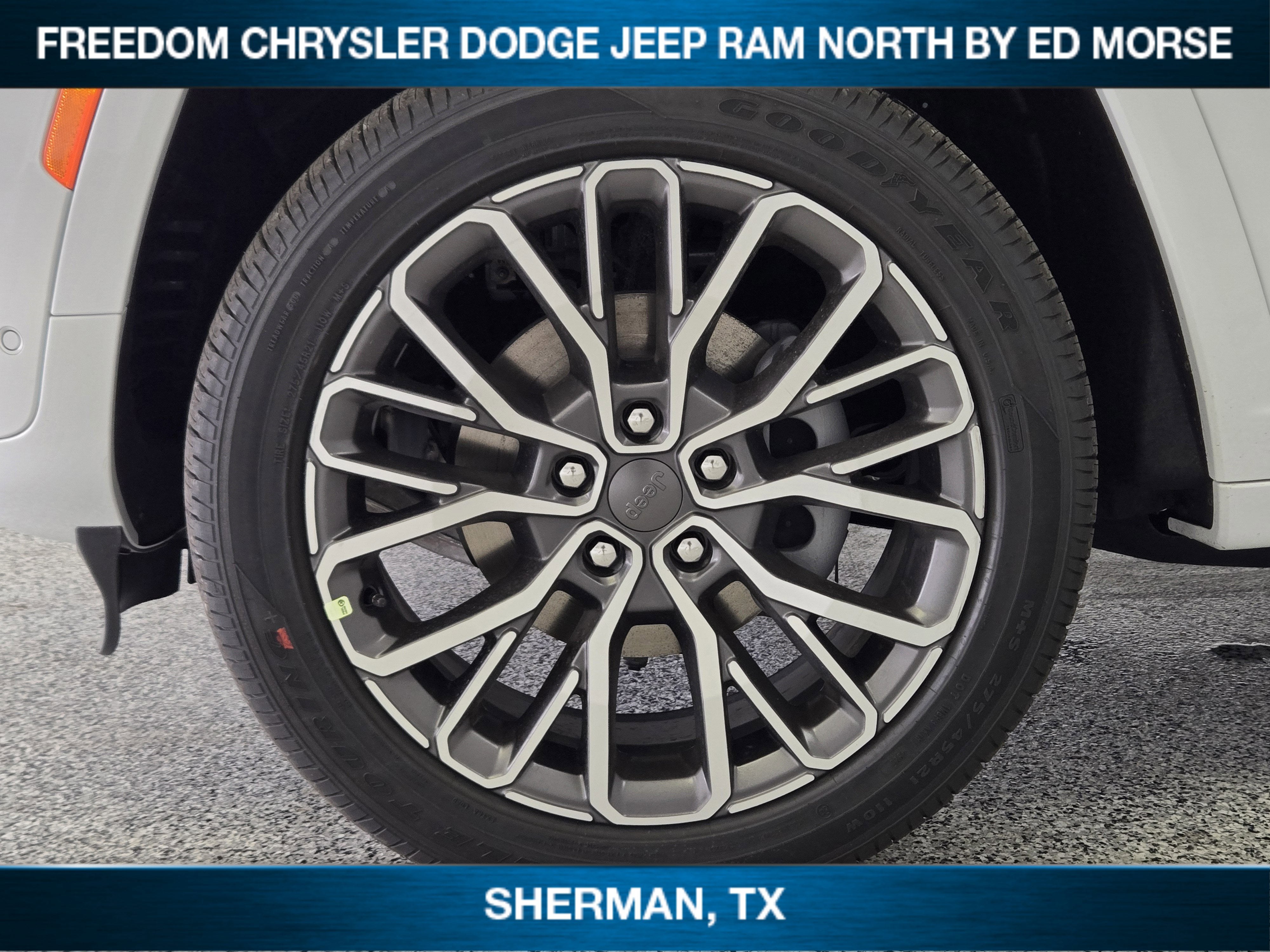 2026 Jeep Grand Cherokee GRAND CHEROKEE SUMMIT 4X4