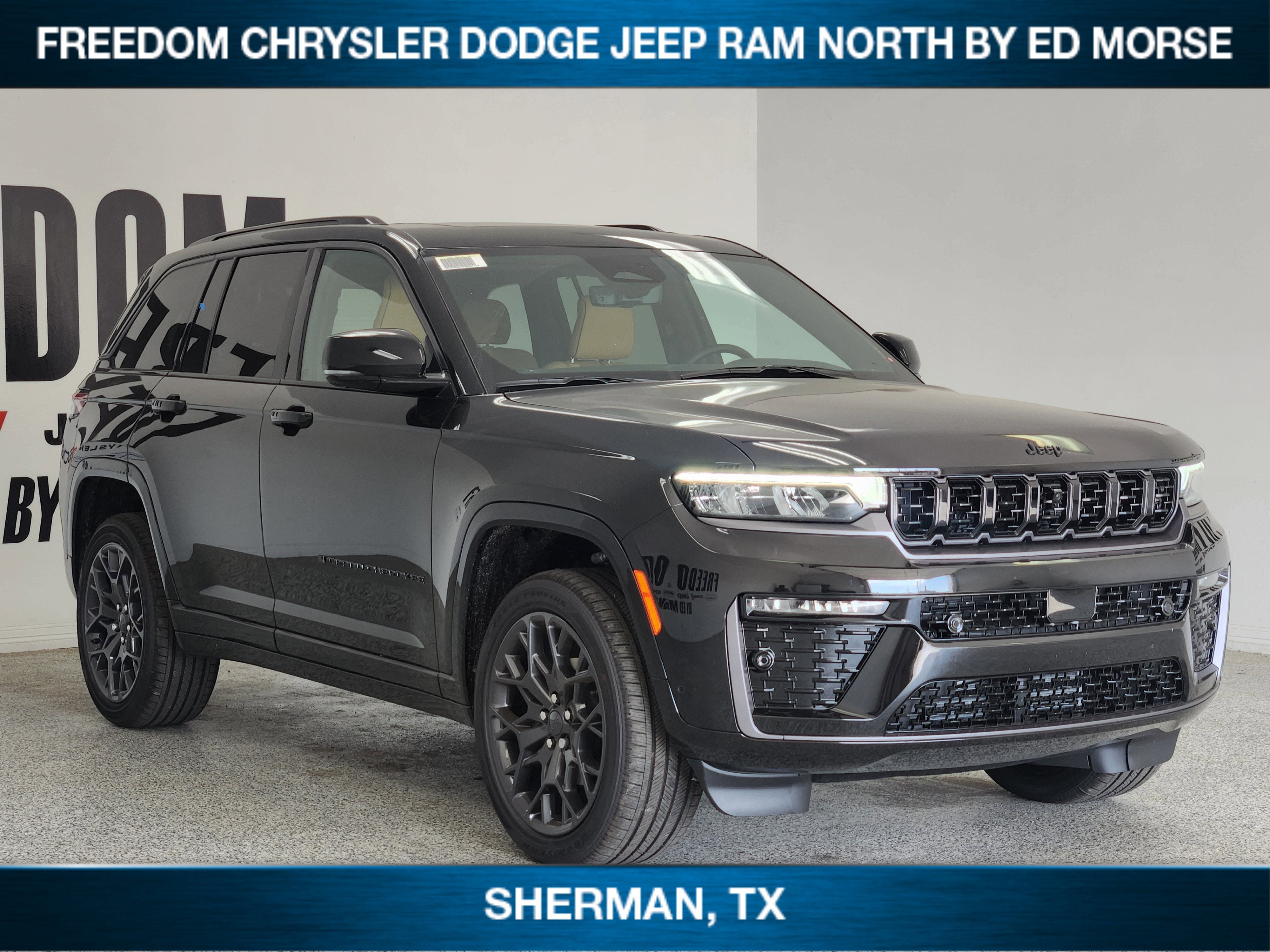 2026 Jeep Grand Cherokee GRAND CHEROKEE SUMMIT 4X4