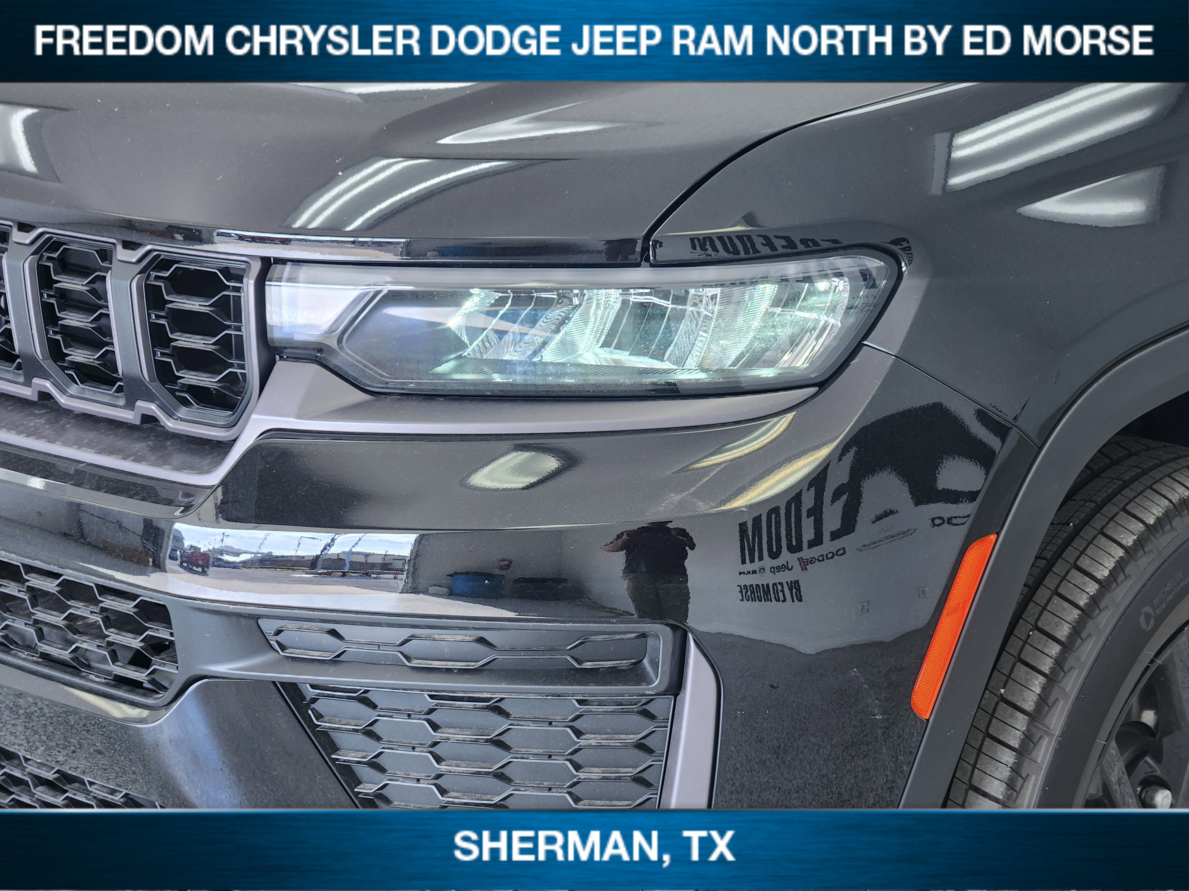 2026 Jeep Grand Cherokee GRAND CHEROKEE L LAREDO ALTITUDE 4X2