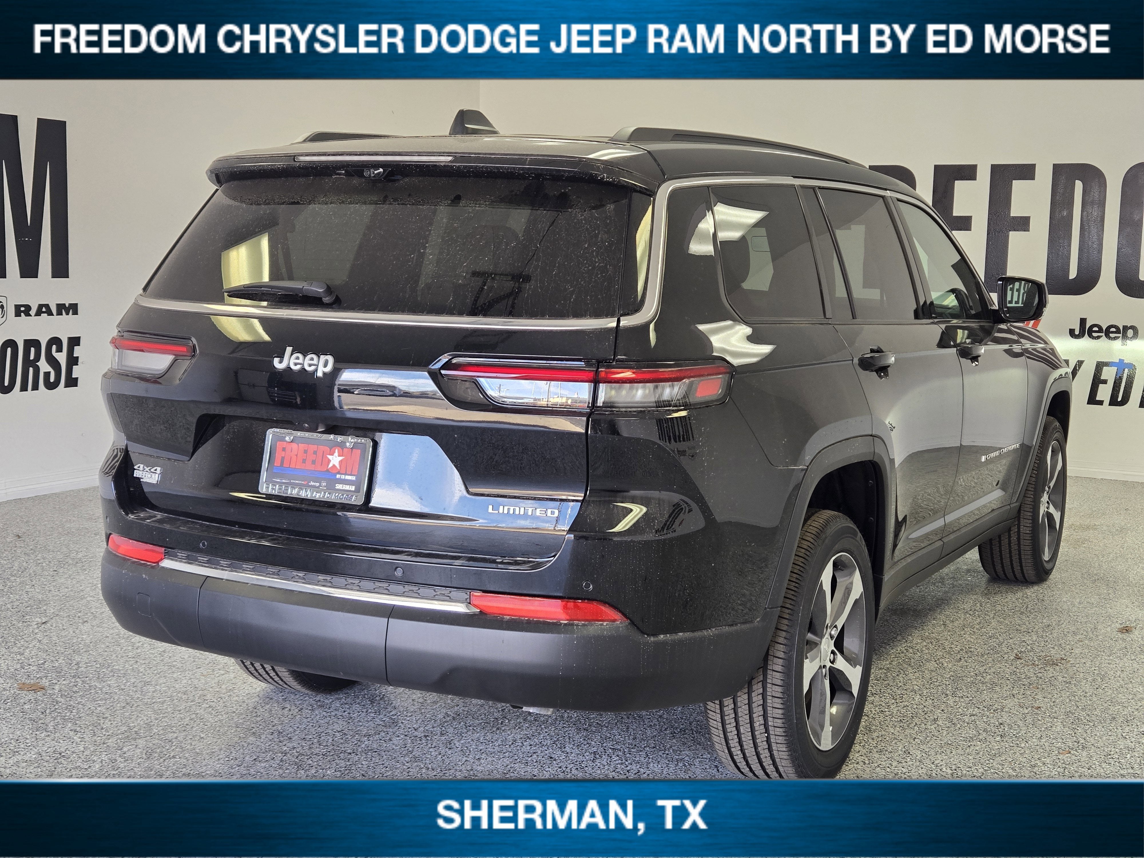 2025 Jeep Grand Cherokee GRAND CHEROKEE L LIMITED 4X4