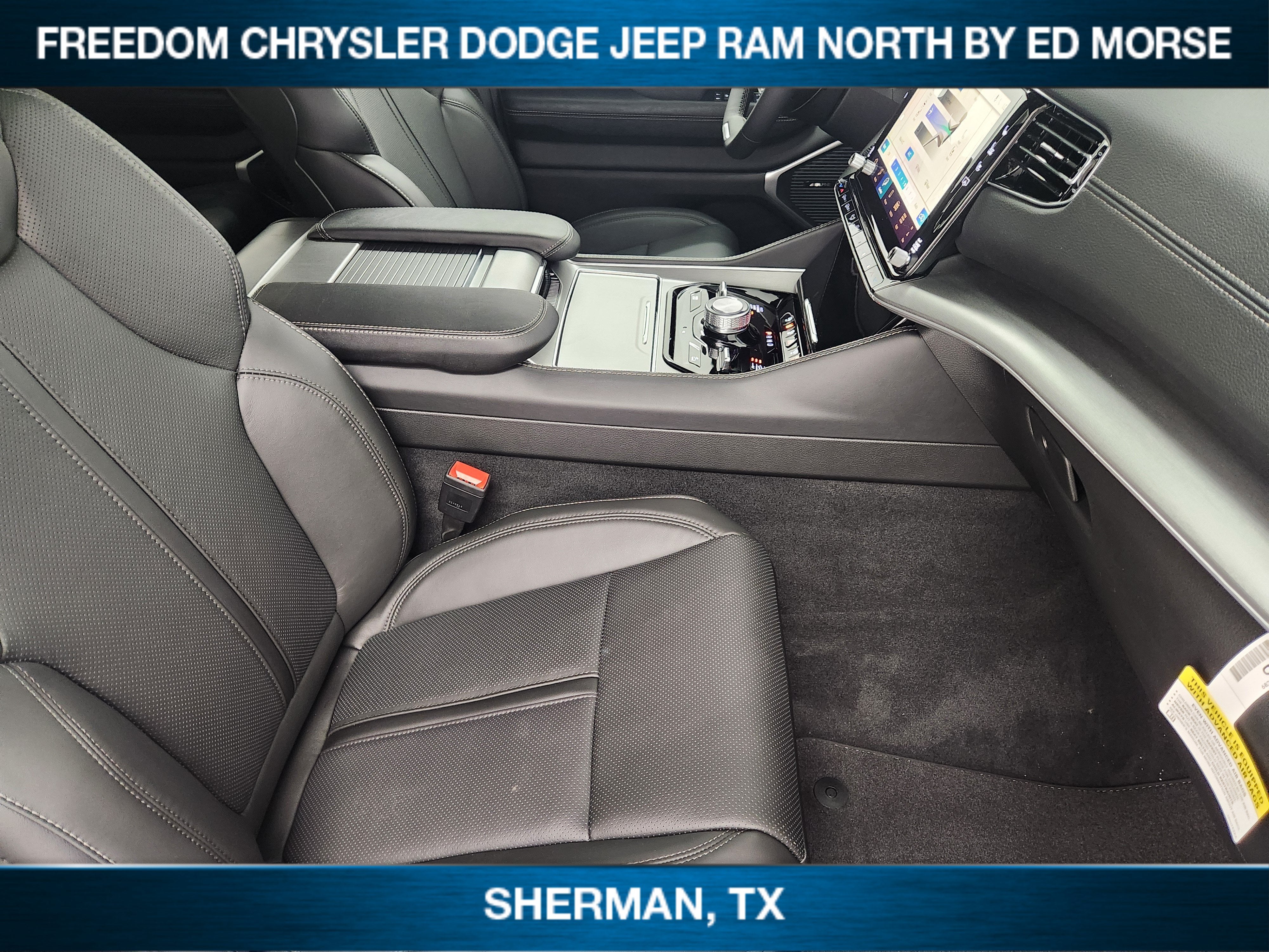 2026 Jeep Grand Wagoneer GRAND WAGONEER UPLAND 4X4