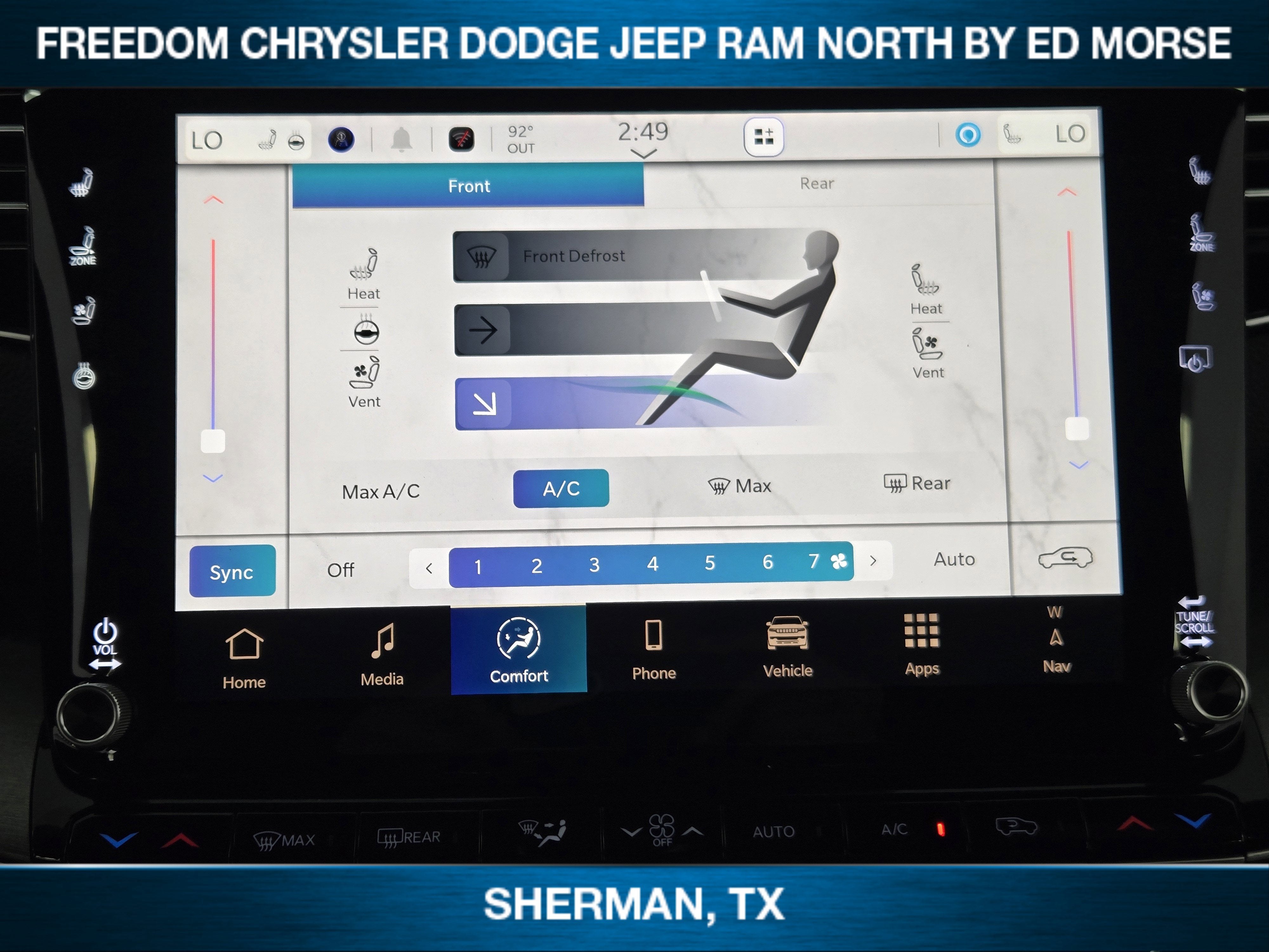 2026 Jeep Grand Wagoneer GRAND WAGONEER UPLAND 4X4