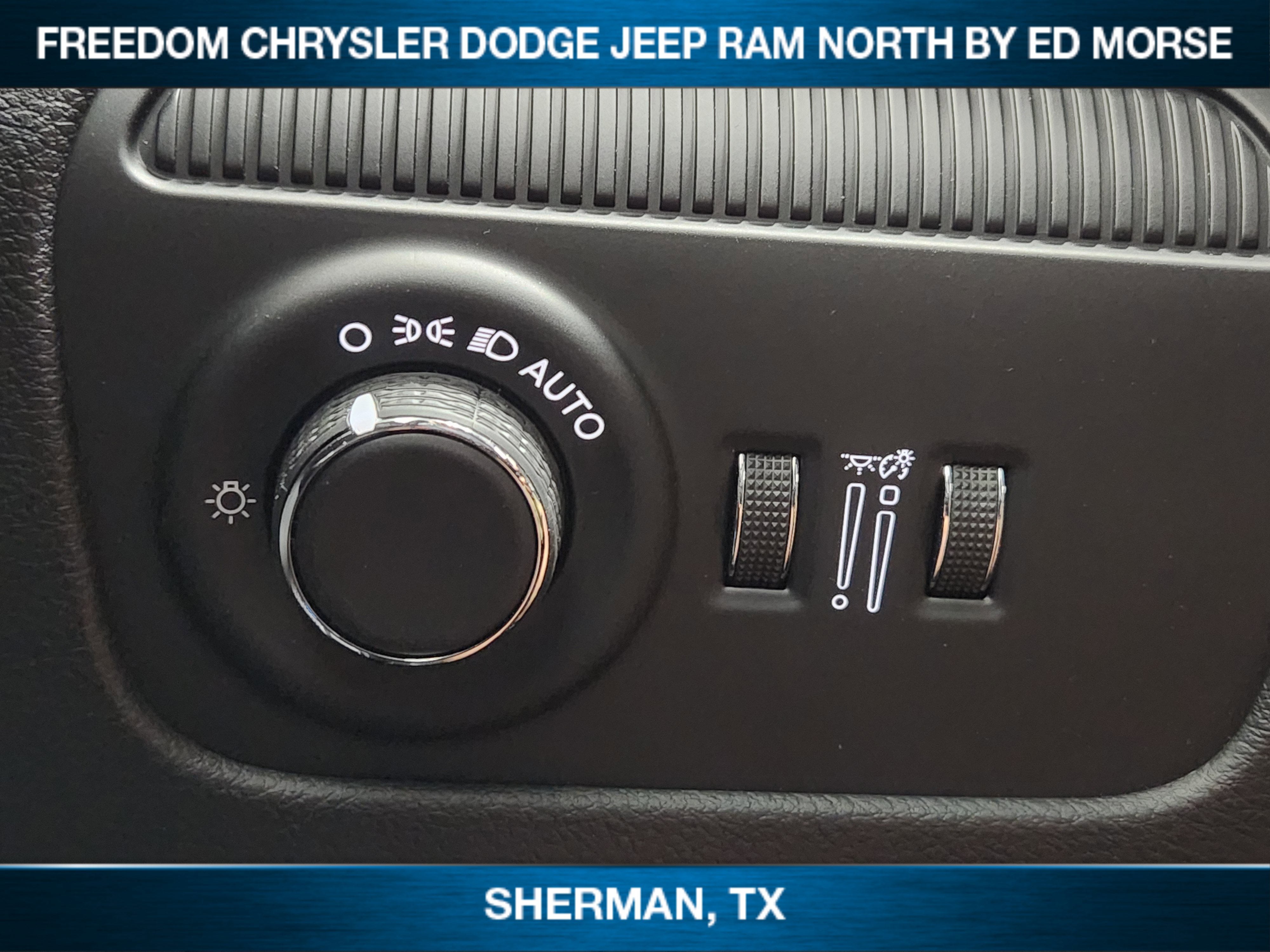 2026 Jeep Grand Wagoneer GRAND WAGONEER SUMMIT OBSIDIAN 4X4