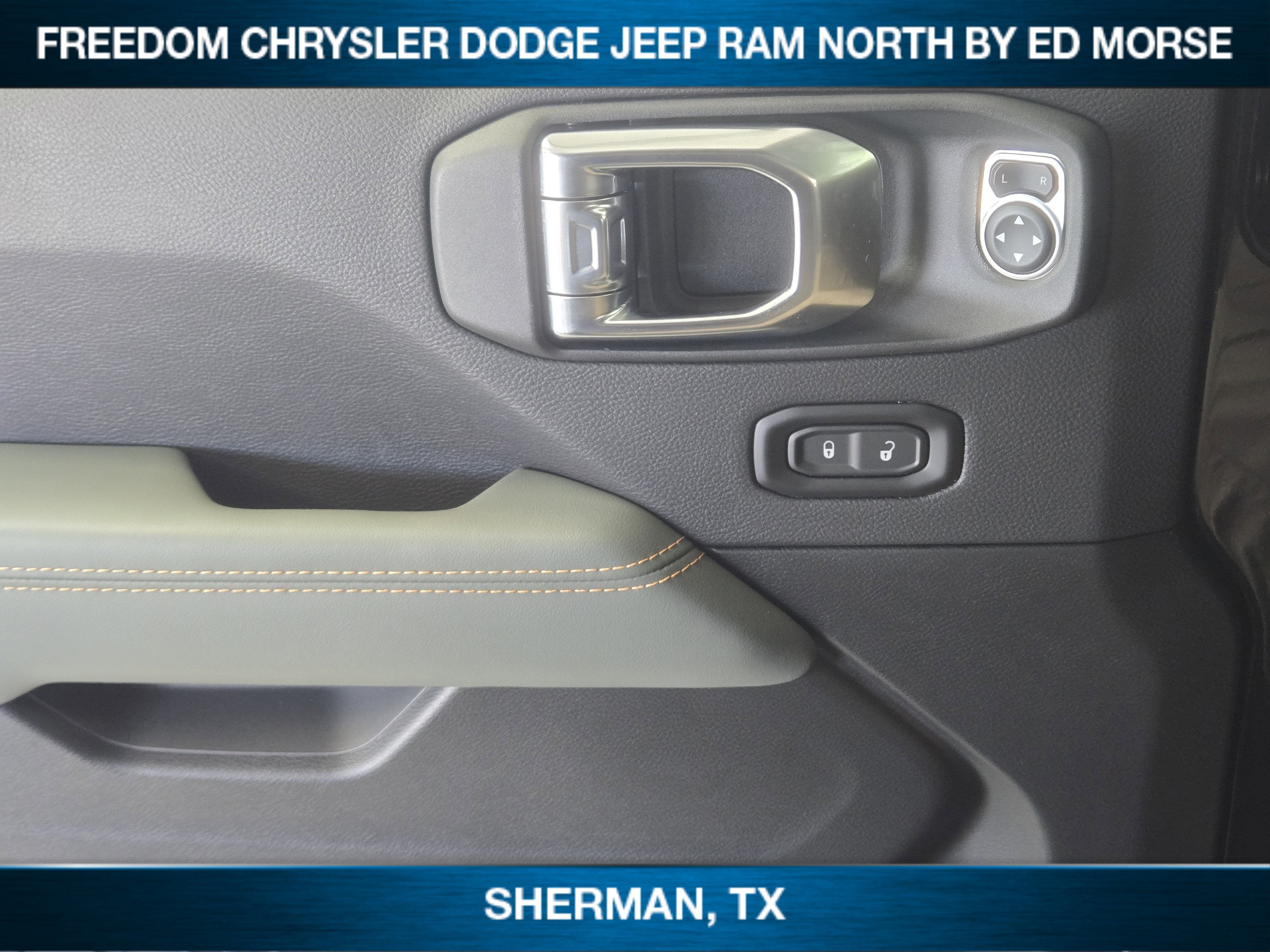 2026 Jeep Gladiator GLADIATOR MOJAVE X 4X4