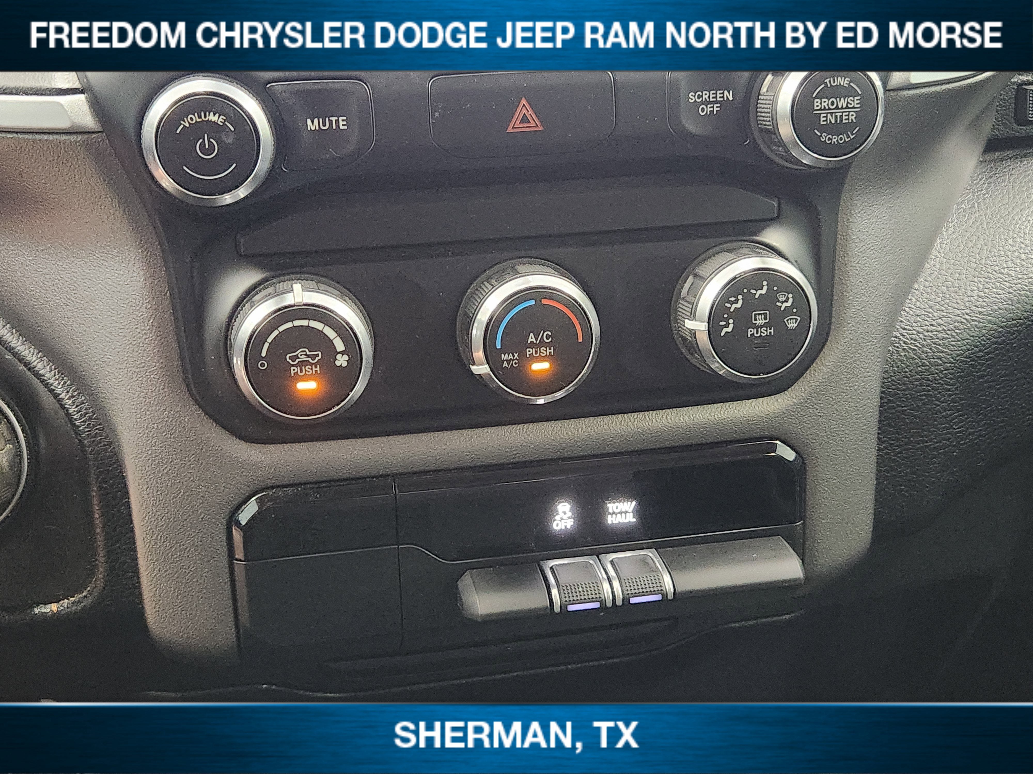 2020 RAM 1500 Lone Star Crew Cab 4x2 5'7' Box