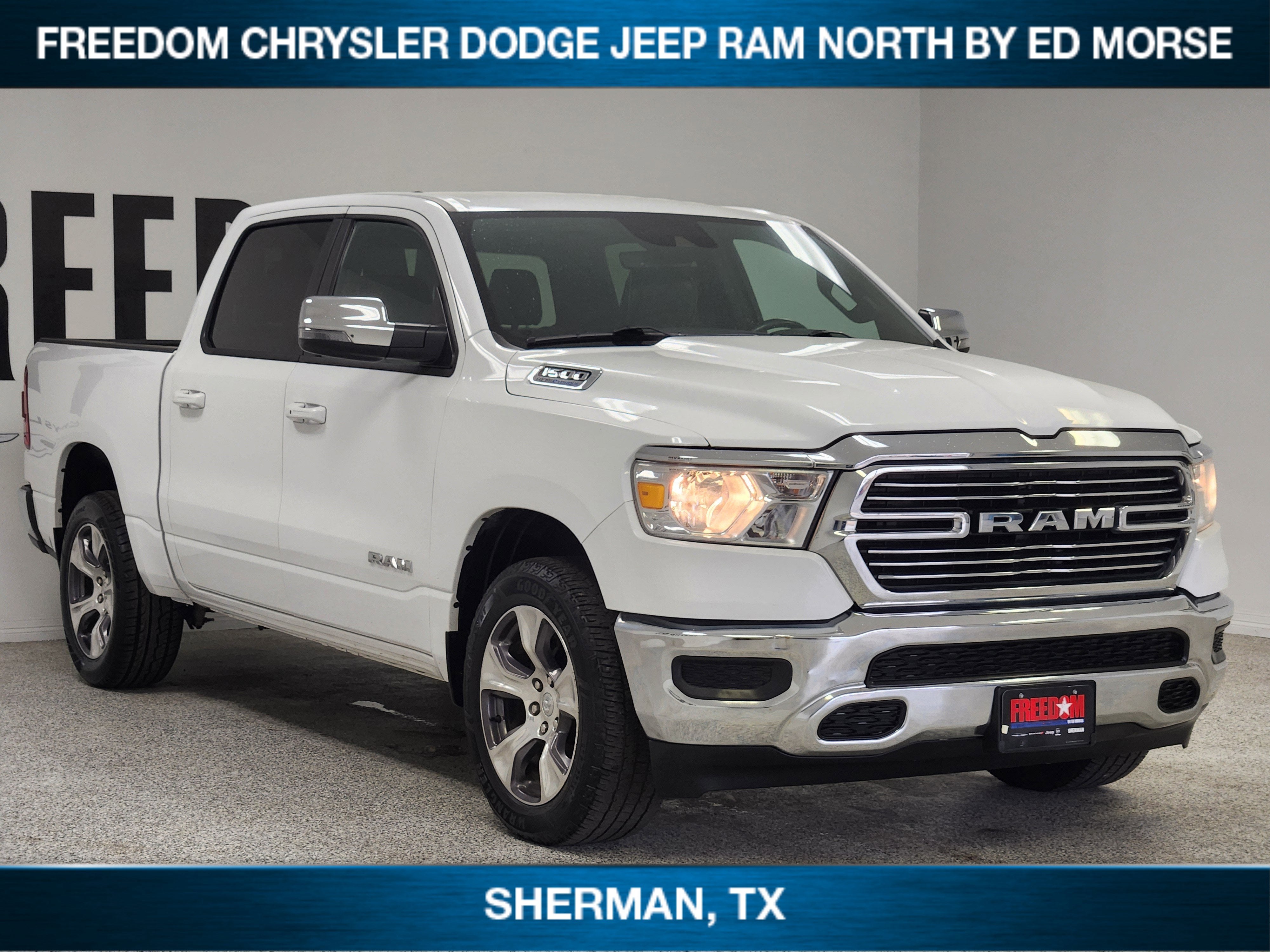 2024 RAM 1500 Laramie Crew Cab 4x2 5'7' Box