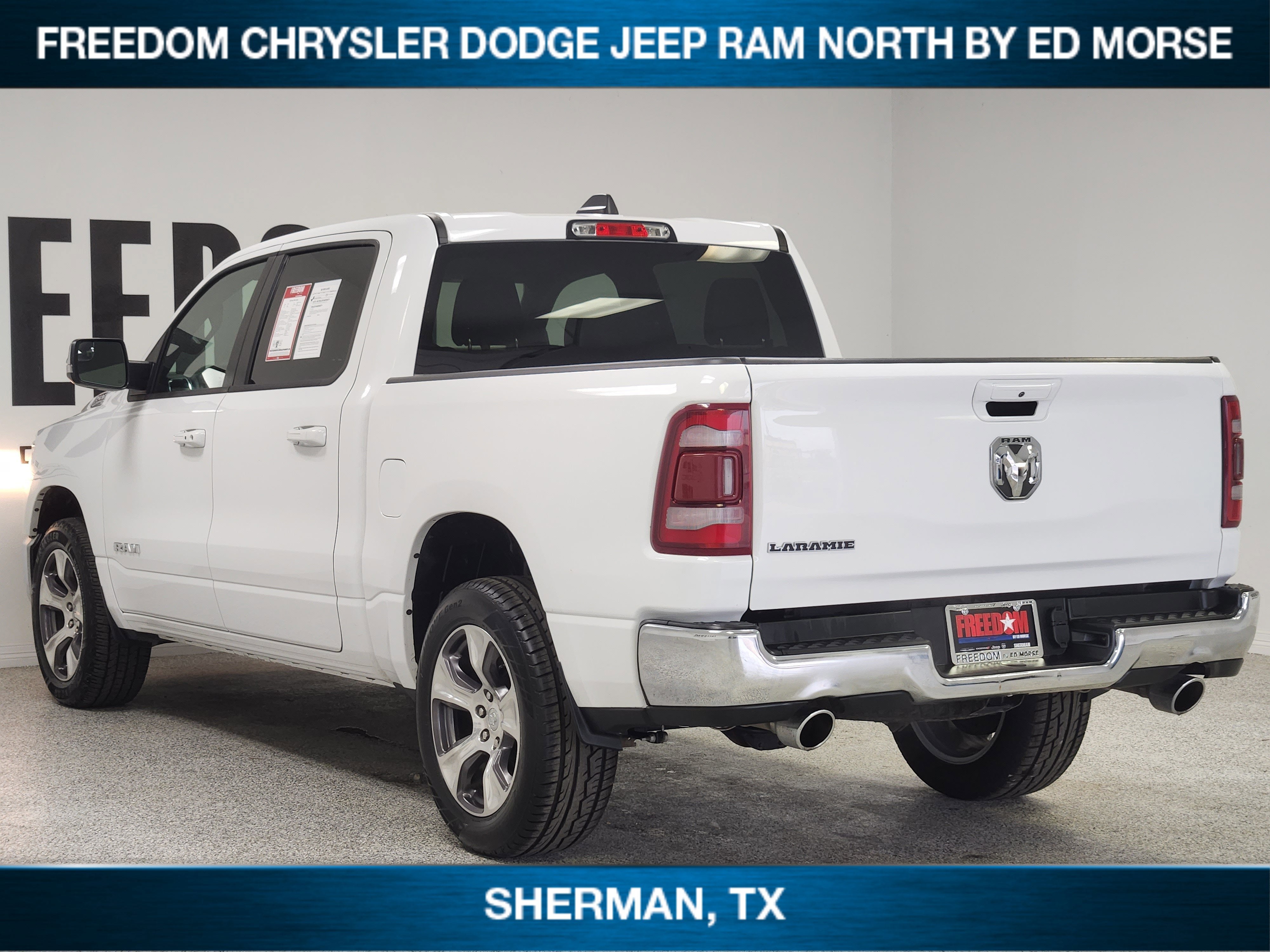 2024 RAM 1500 Laramie Crew Cab 4x2 5'7' Box