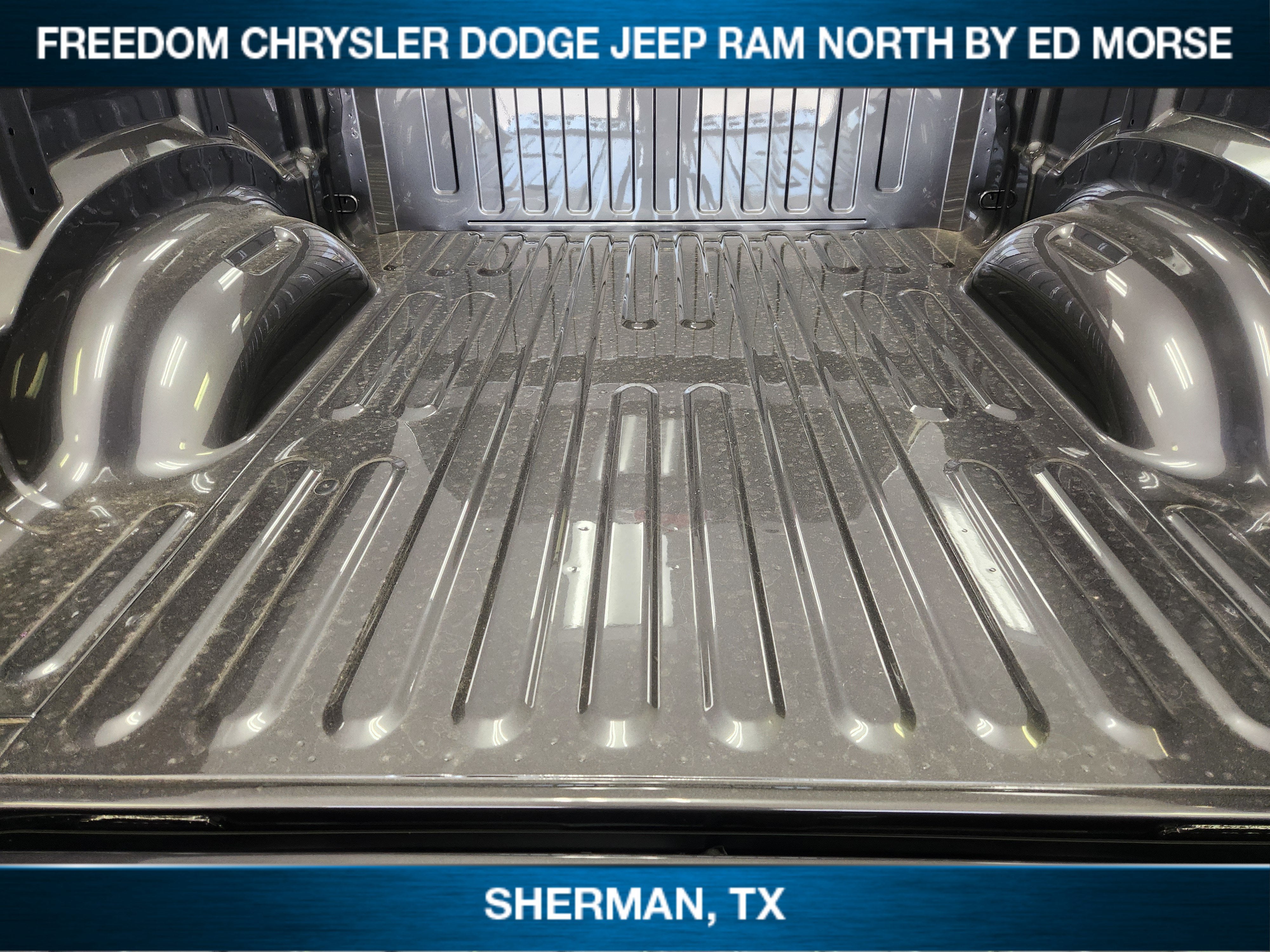 2026 RAM 1500 RAM 1500 EXPRESS QUAD CAB 4X4 6'4' BOX