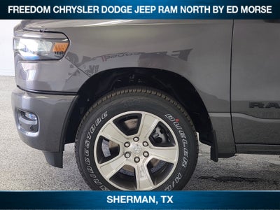2026 RAM 1500 RAM 1500 EXPRESS QUAD CAB 4X4 6'4' BOX