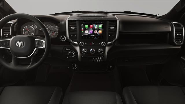 2026 RAM 1500 RAM 1500 EXPRESS QUAD CAB 4X2 6'4' BOX