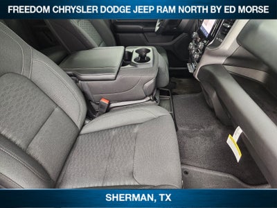 2026 RAM 1500 RAM 1500 EXPRESS QUAD CAB 4X2 6'4' BOX