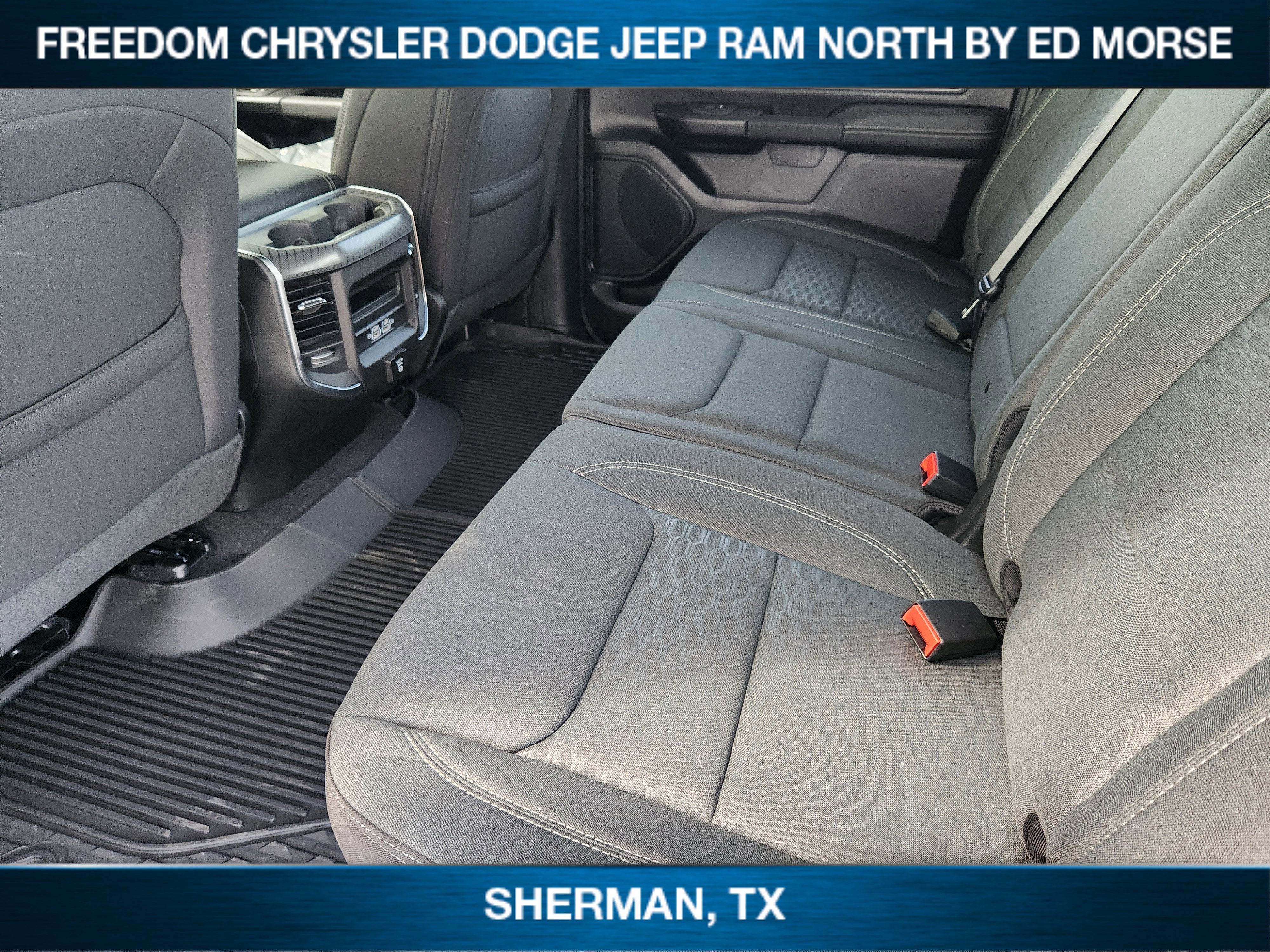 2026 RAM Ram 1500 RAM 1500 LONE STAR CREW CAB 4X4 5'7' BOX