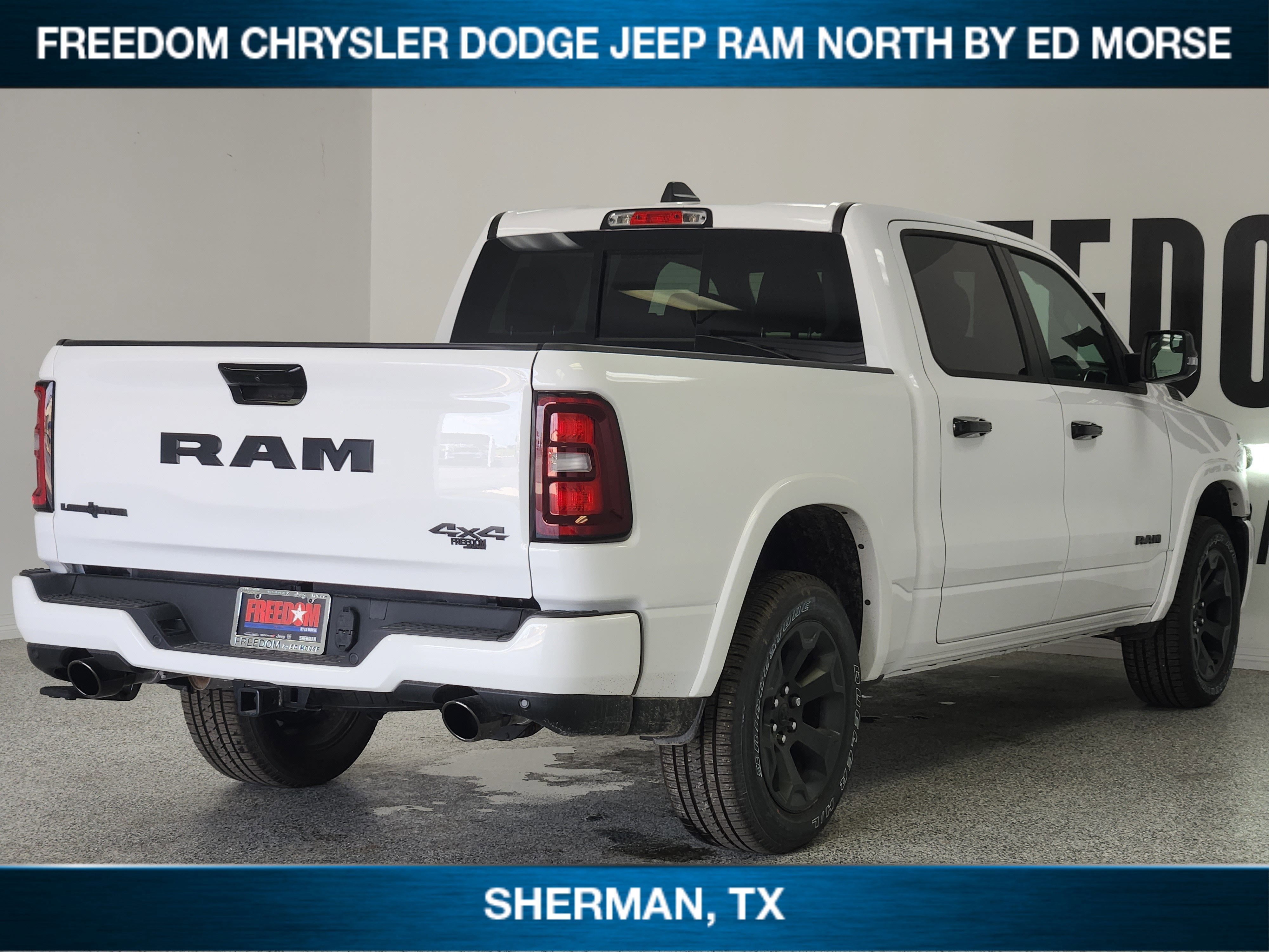 2026 RAM Ram 1500 RAM 1500 LONE STAR CREW CAB 4X4 5'7' BOX