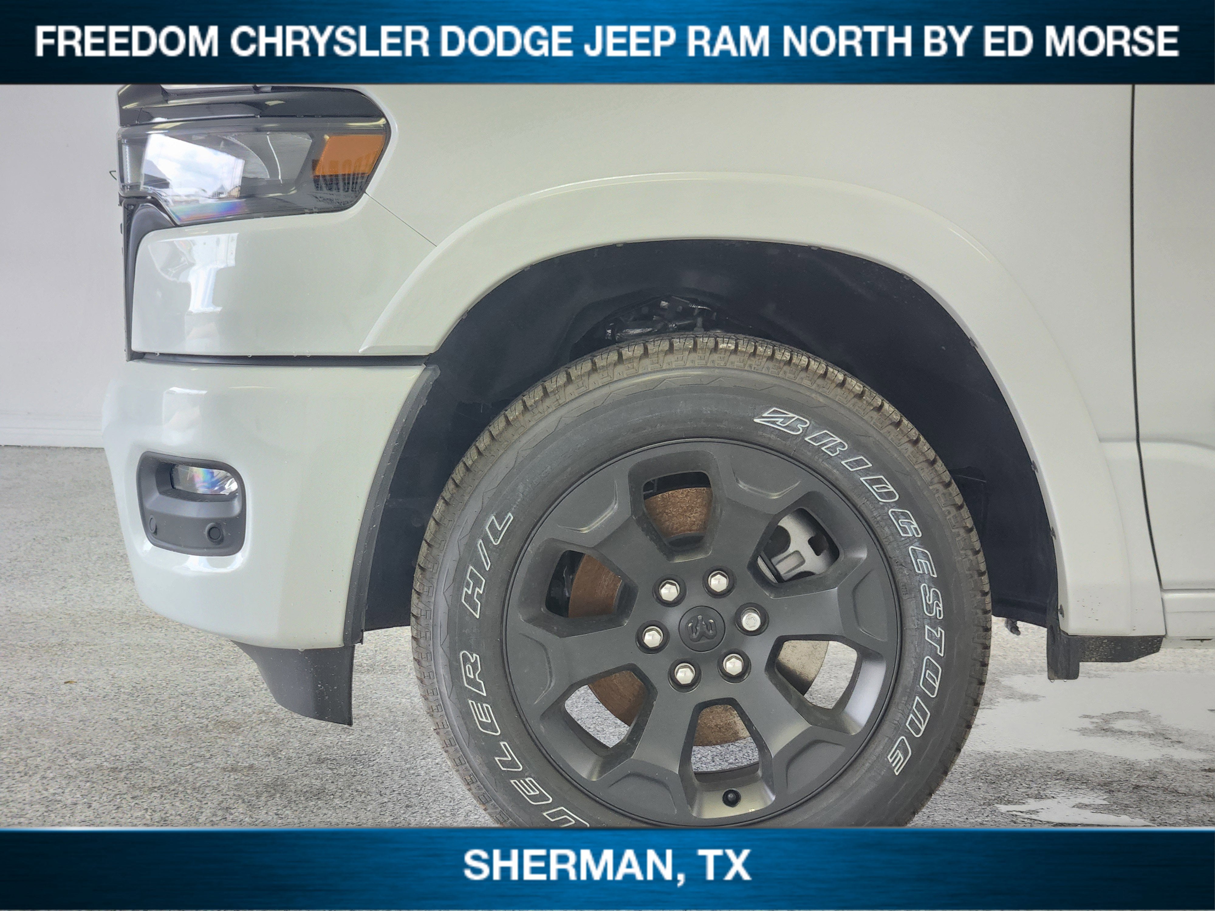 2026 RAM Ram 1500 RAM 1500 LONE STAR CREW CAB 4X4 5'7' BOX