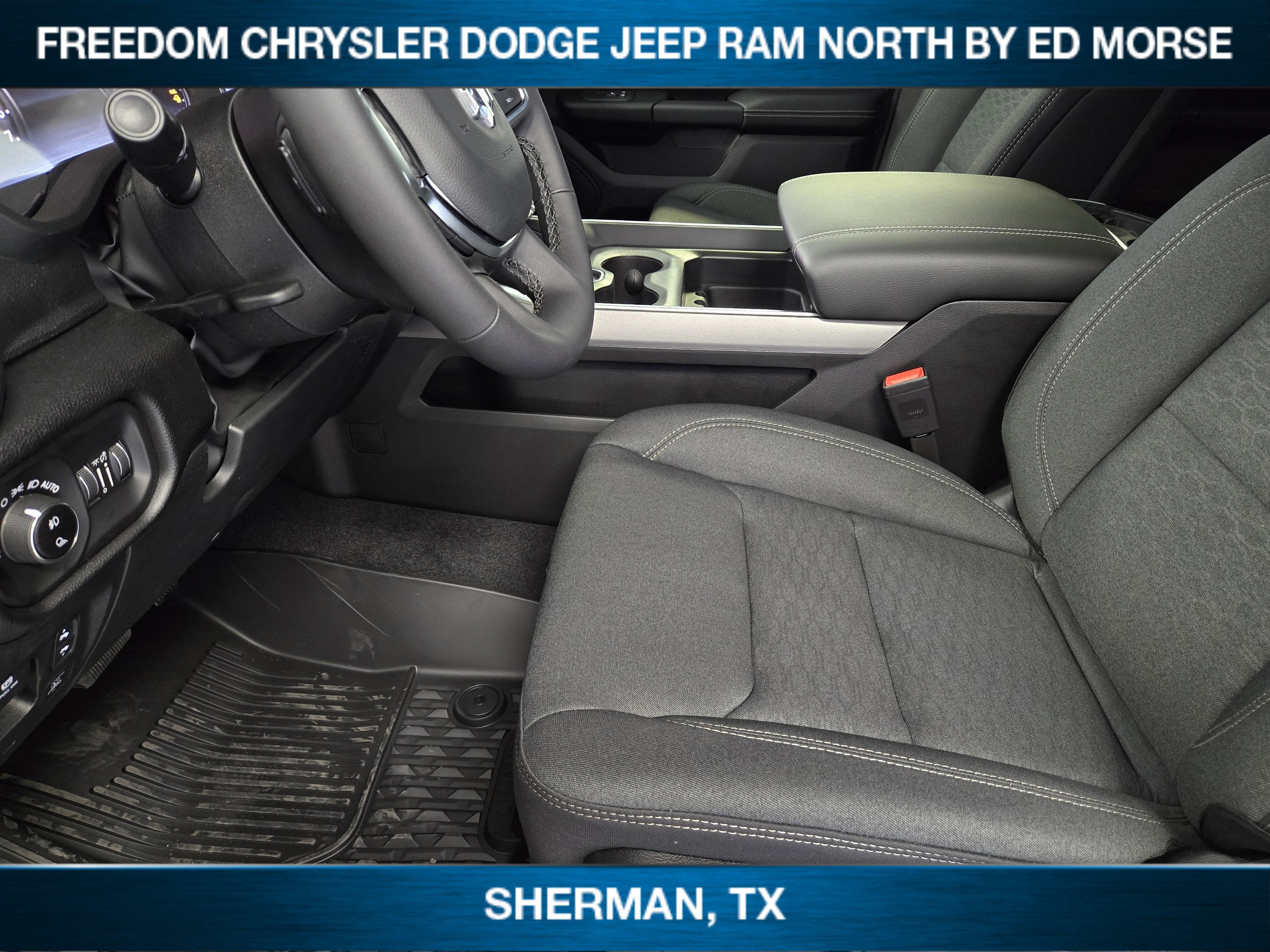 2026 RAM Ram 1500 RAM 1500 LONE STAR CREW CAB 4X4 5'7' BOX