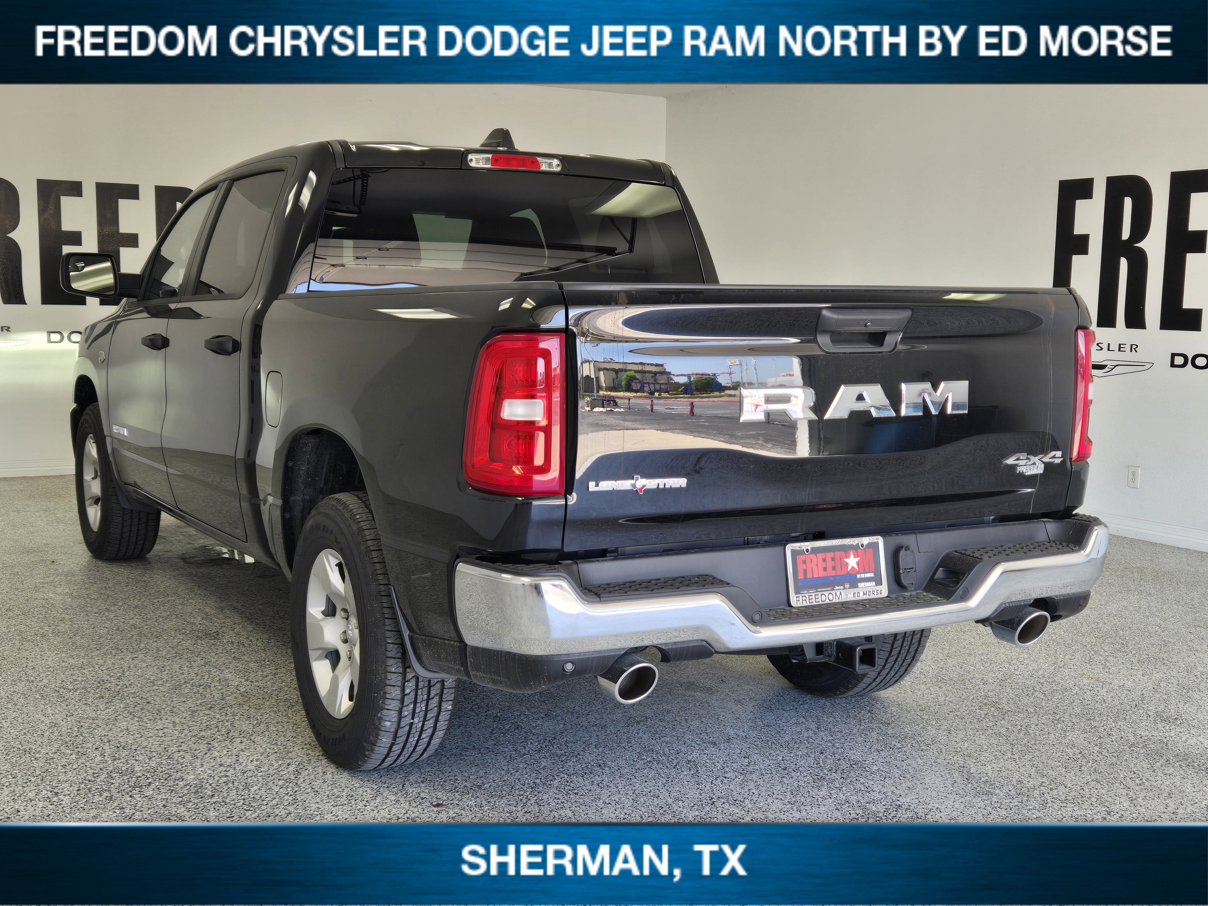 2026 RAM Ram 1500 RAM 1500 LONE STAR CREW CAB 4X4 5'7' BOX