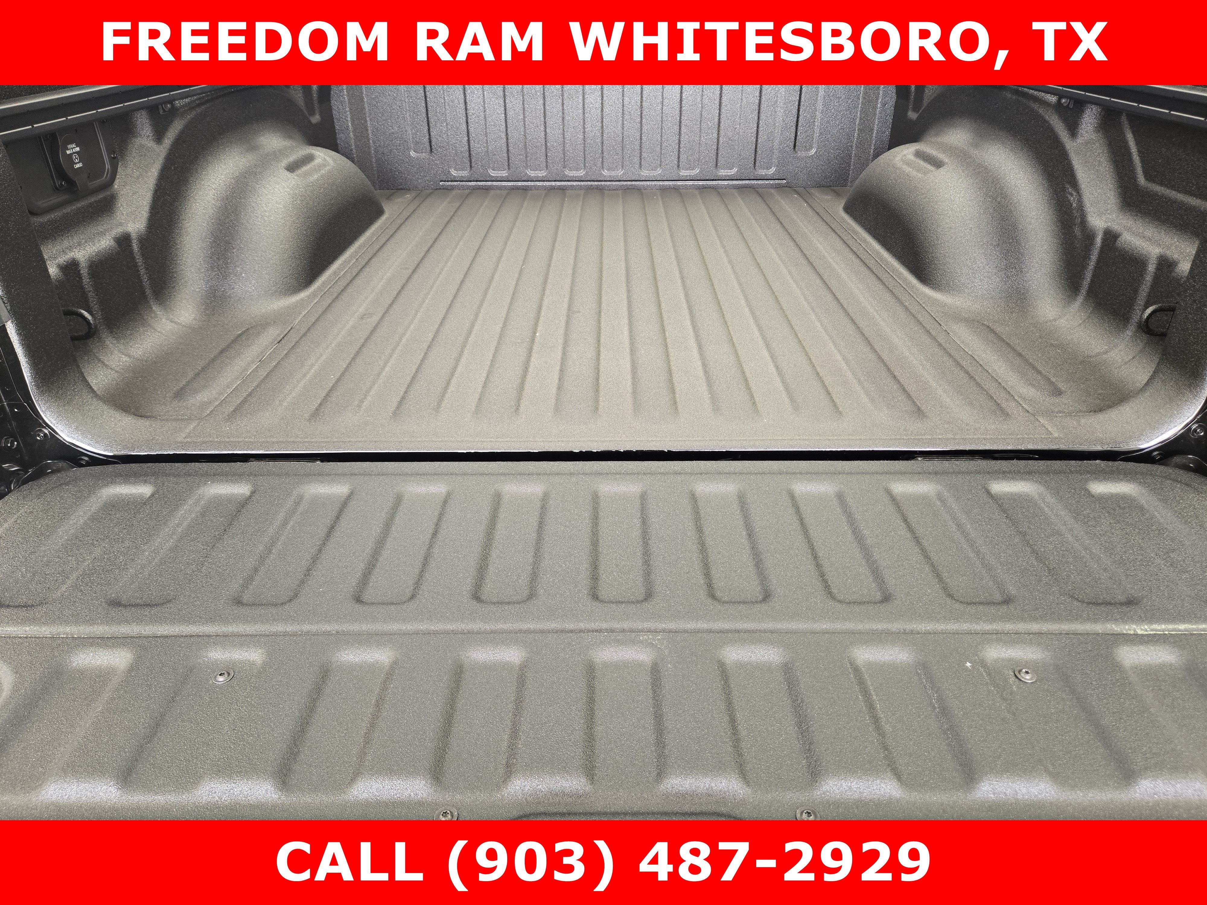 2026 RAM 1500 RAM 1500 EXPRESS CREW CAB 4X4 5'7' BOX