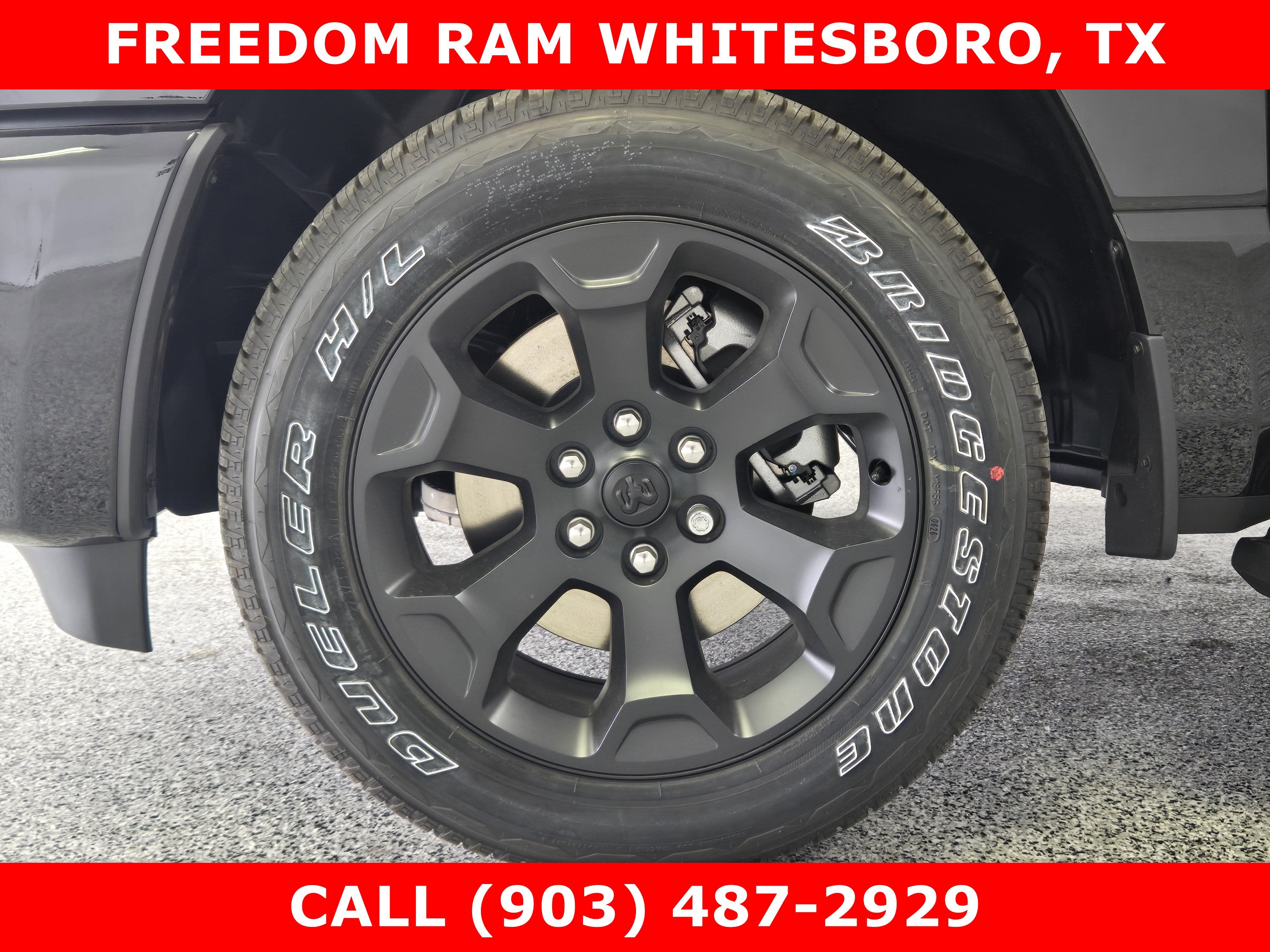 2026 RAM 1500 RAM 1500 EXPRESS CREW CAB 4X4 5'7' BOX