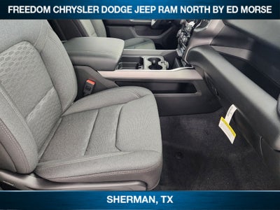 2026 RAM 1500 RAM 1500 EXPRESS CREW CAB 4X4 5'7' BOX