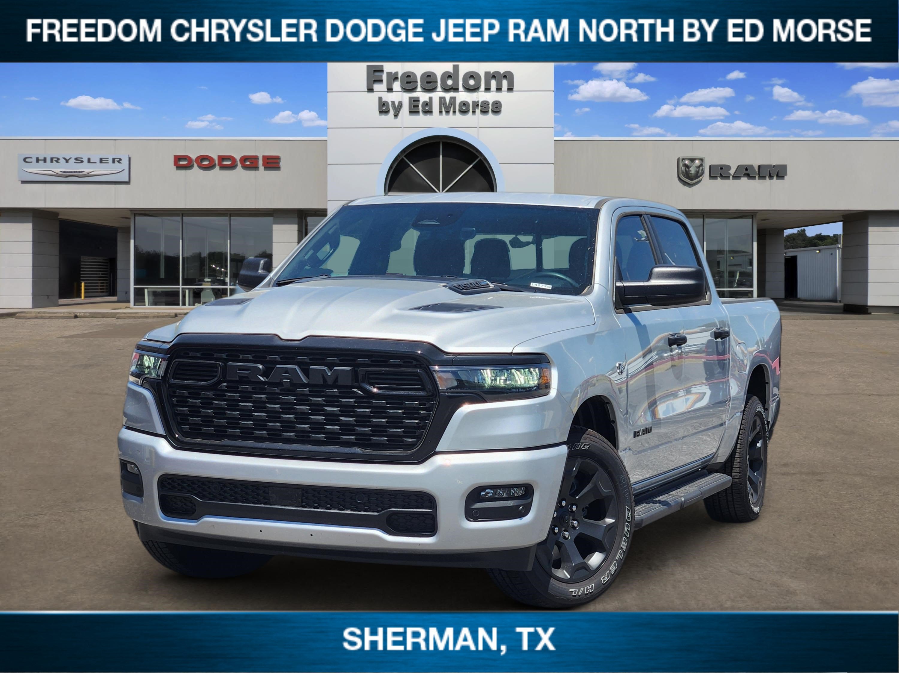 2026 RAM 1500 RAM 1500 EXPRESS CREW CAB 4X4 5'7' BOX