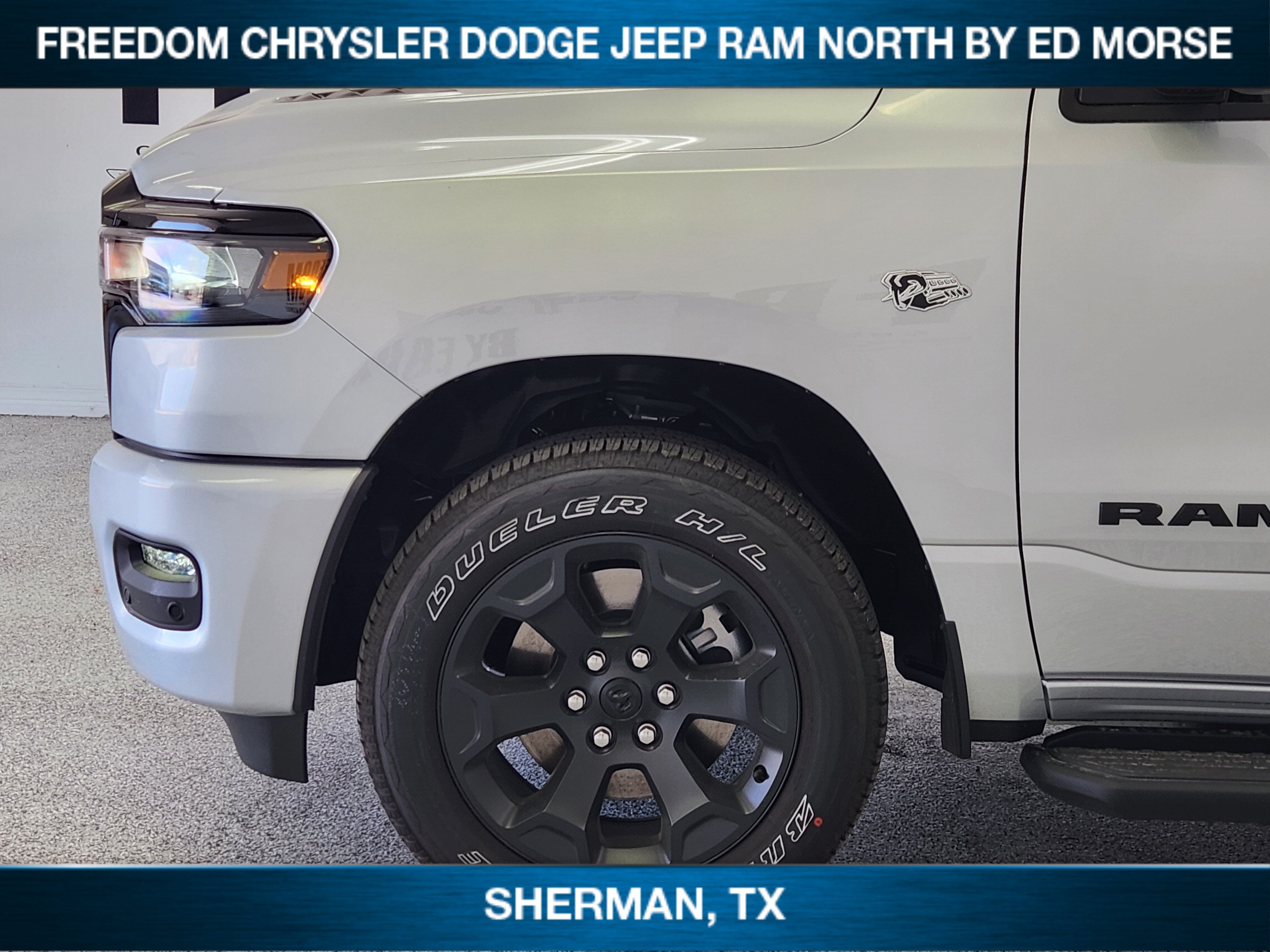 2026 RAM 1500 RAM 1500 EXPRESS CREW CAB 4X4 5'7' BOX