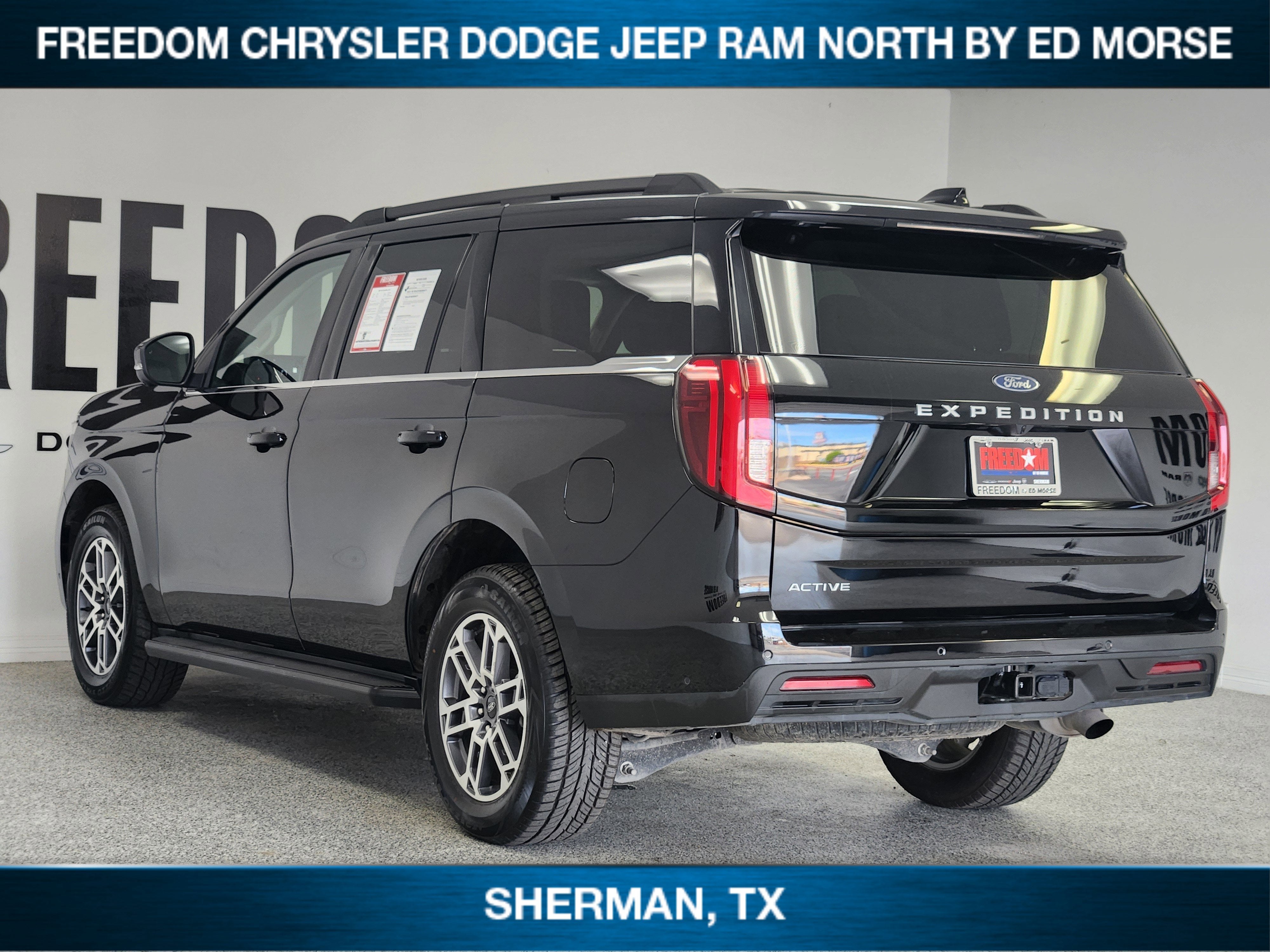 2025 Ford Expedition Active
