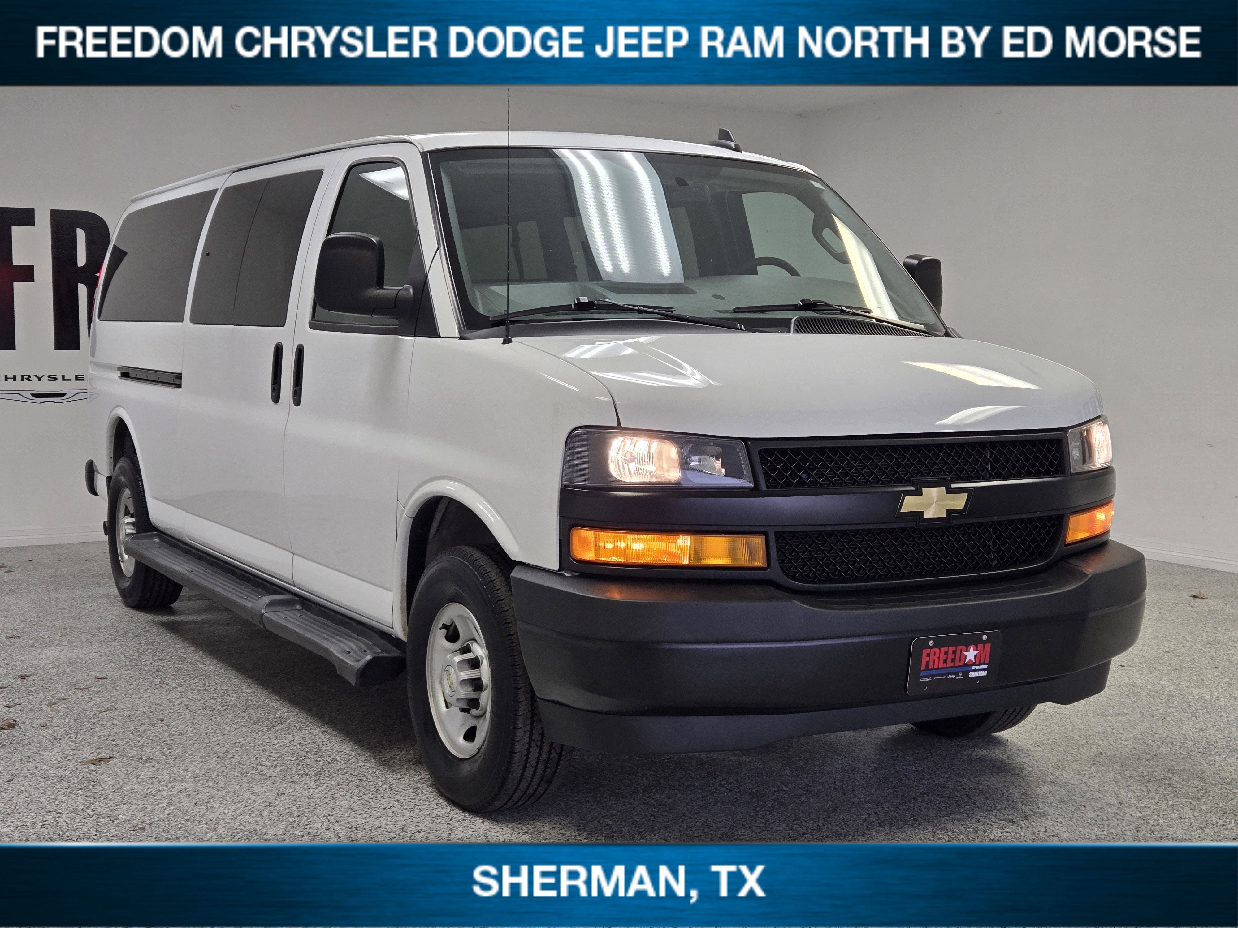 2023 Chevrolet Express Passenger RWD 3500 Extended Wheelbase LS