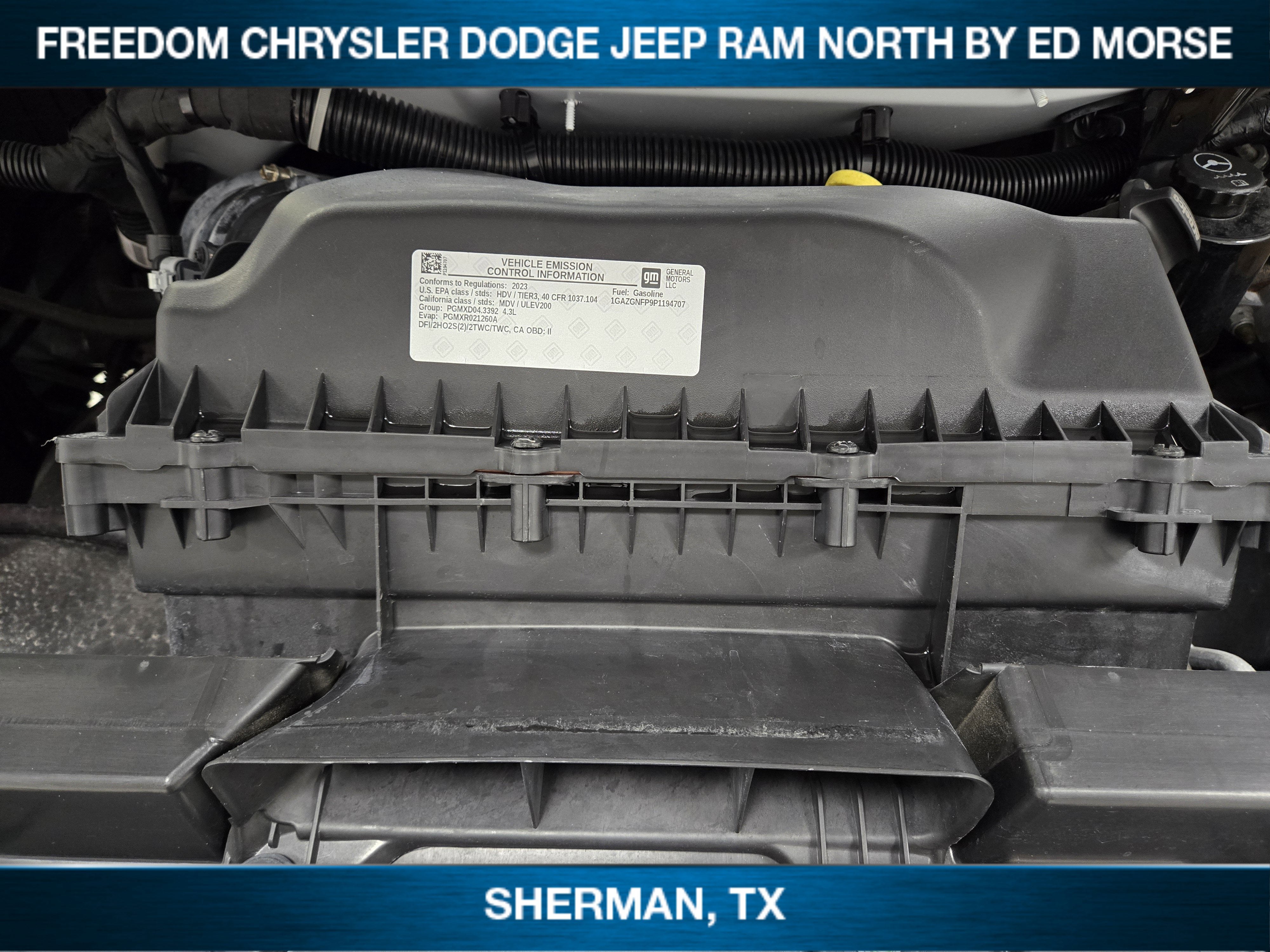 2023 Chevrolet Express Passenger RWD 3500 Extended Wheelbase LS