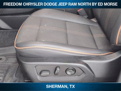 2023 GMC Canyon 4WD Crew Cab Short Box AT4