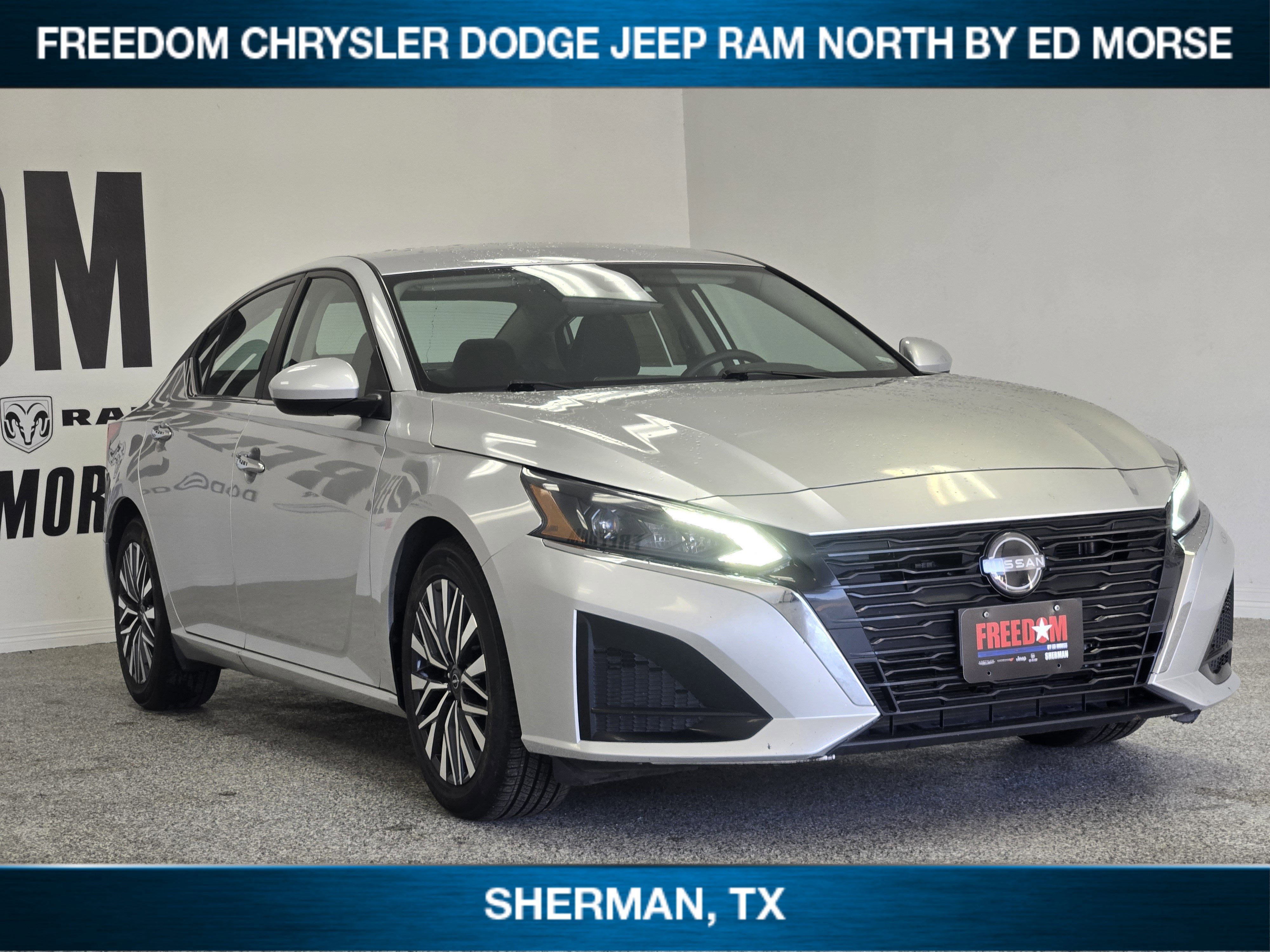 2023 Nissan Altima SV FWD