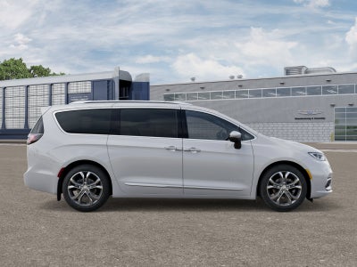 2026 Chrysler Pacifica Pinnacle