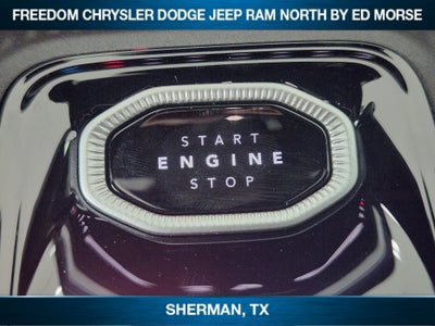 2026 Jeep Cherokee CHEROKEE LAREDO 4X4