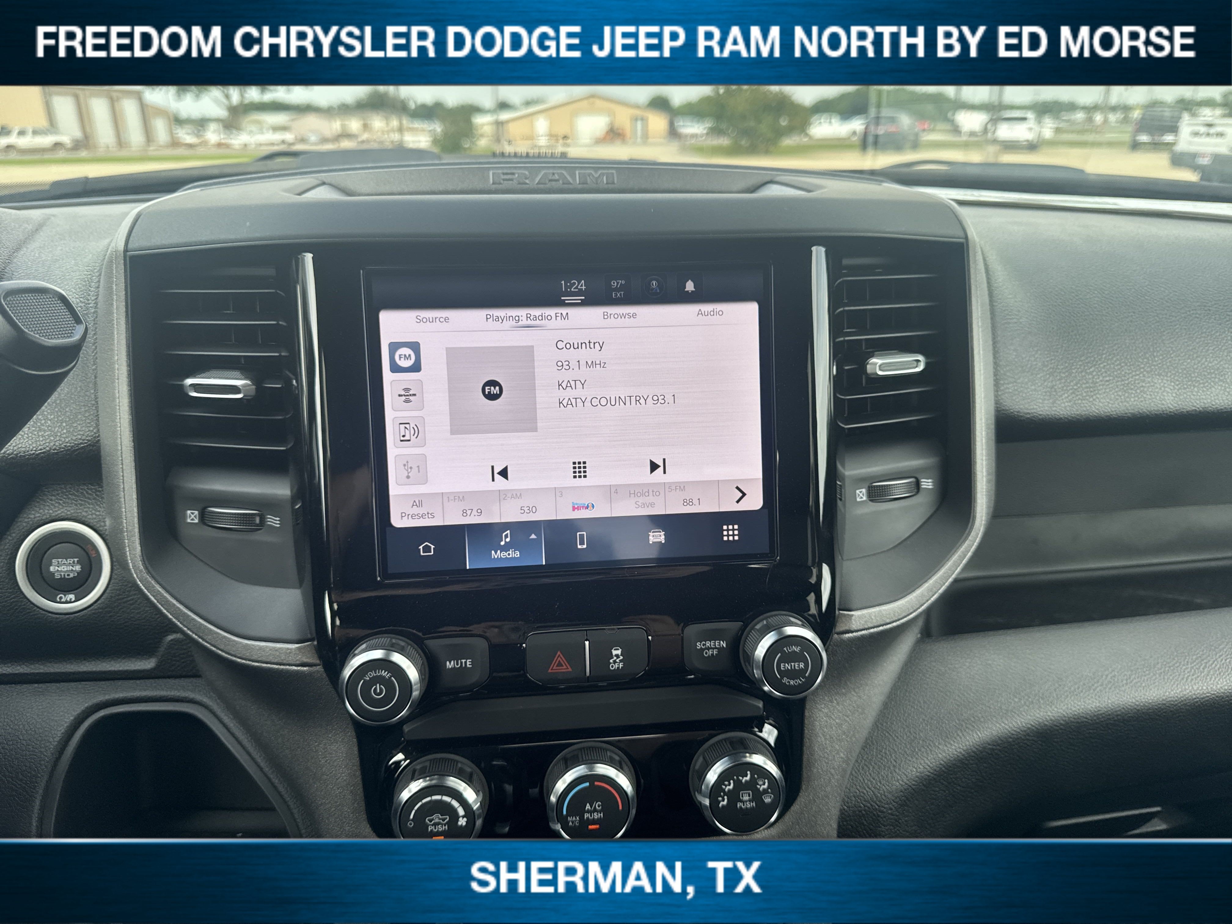 2025 RAM Ram 2500 RAM 2500 TRADESMAN CREW CAB 4X2 6'4' BOX