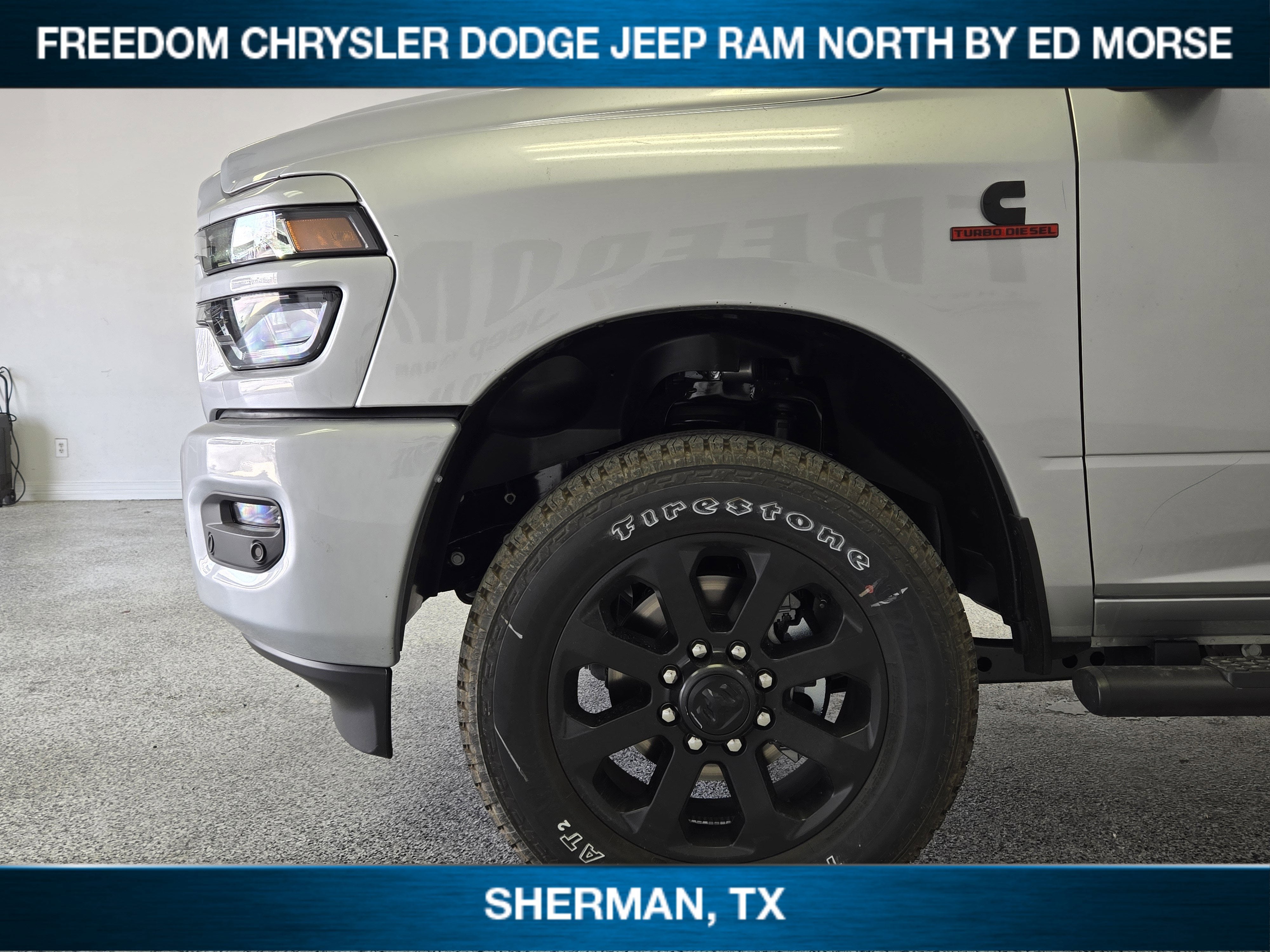 2026 RAM Ram 2500 RAM 2500 BLACK EXPRESS CREW CAB 4X4 6'4' BOX