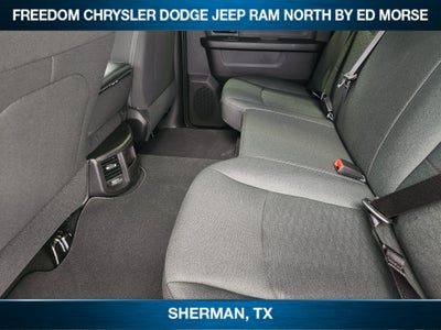 2026 RAM Ram 2500 RAM 2500 BLACK EXPRESS CREW CAB 4X4 6'4' BOX