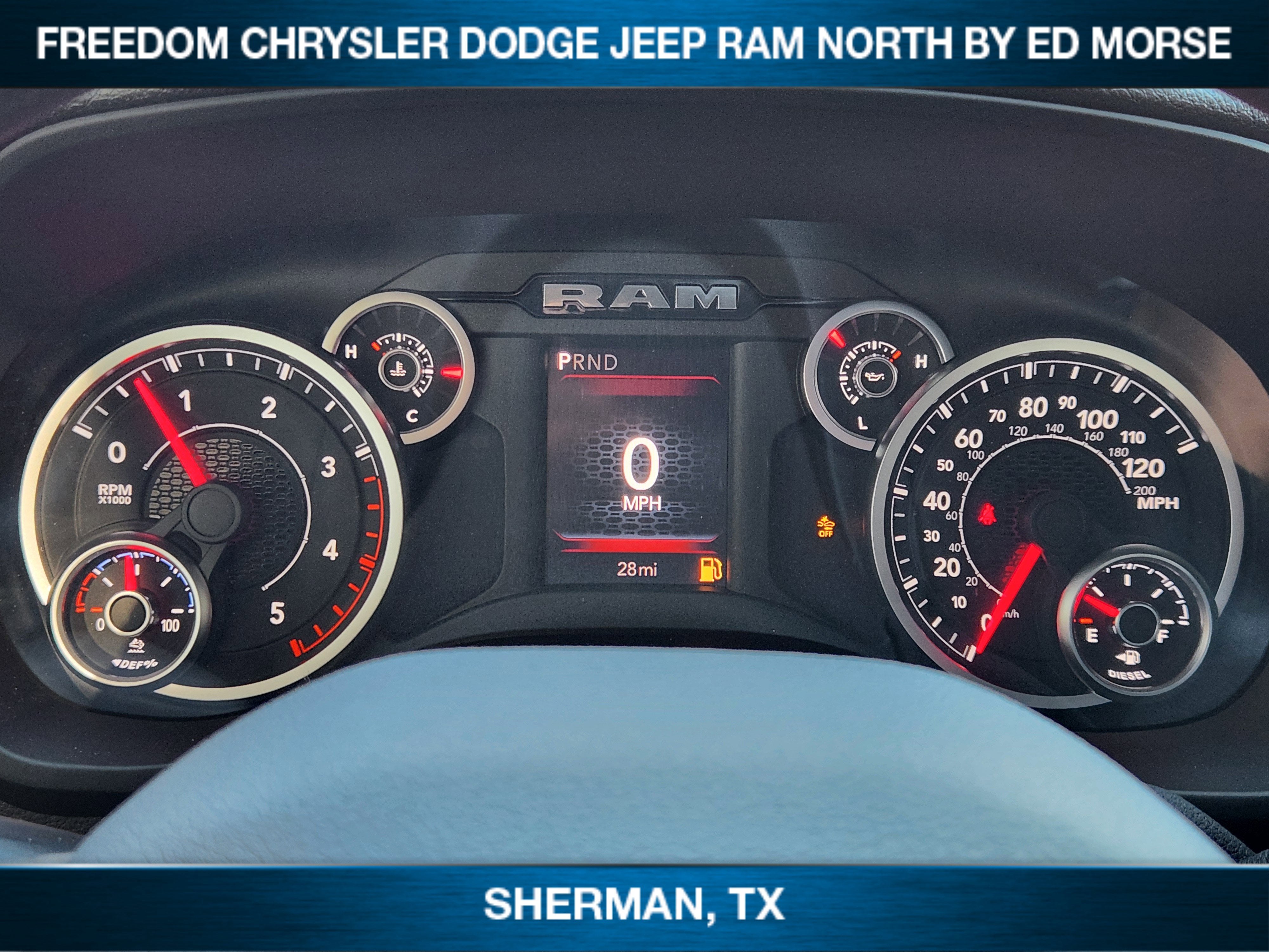 2025 RAM Ram 2500 RAM 2500 TRADESMAN CREW CAB 4X4 6'4' BOX