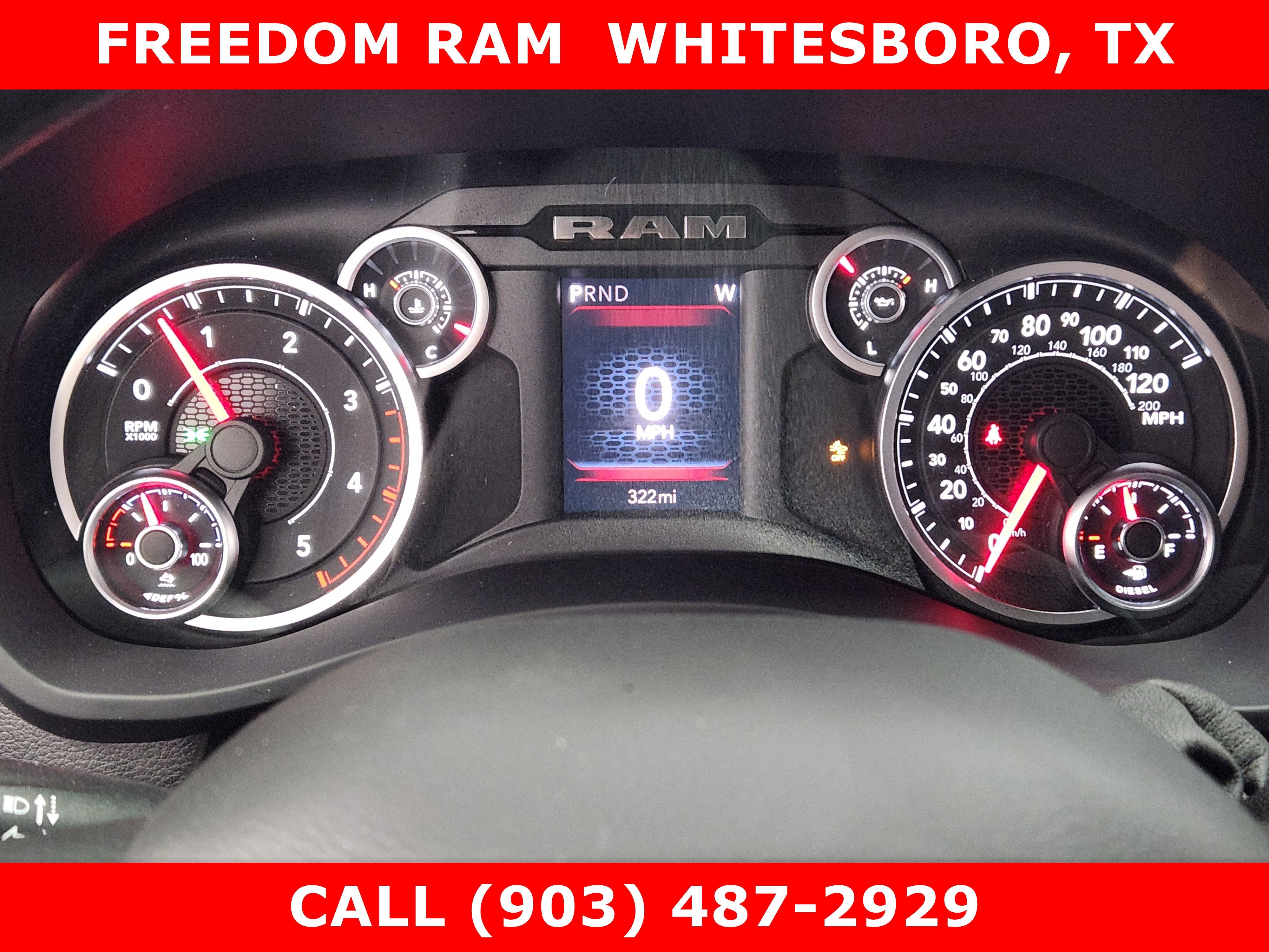 2026 RAM Ram 2500 RAM 2500 BLACK EXPRESS CREW CAB 4X4 6'4' BOX