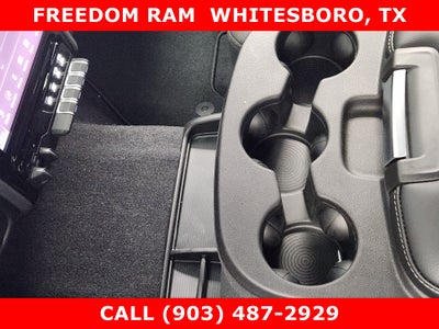 2026 RAM Ram 2500 RAM 2500 BLACK EXPRESS CREW CAB 4X4 6'4' BOX