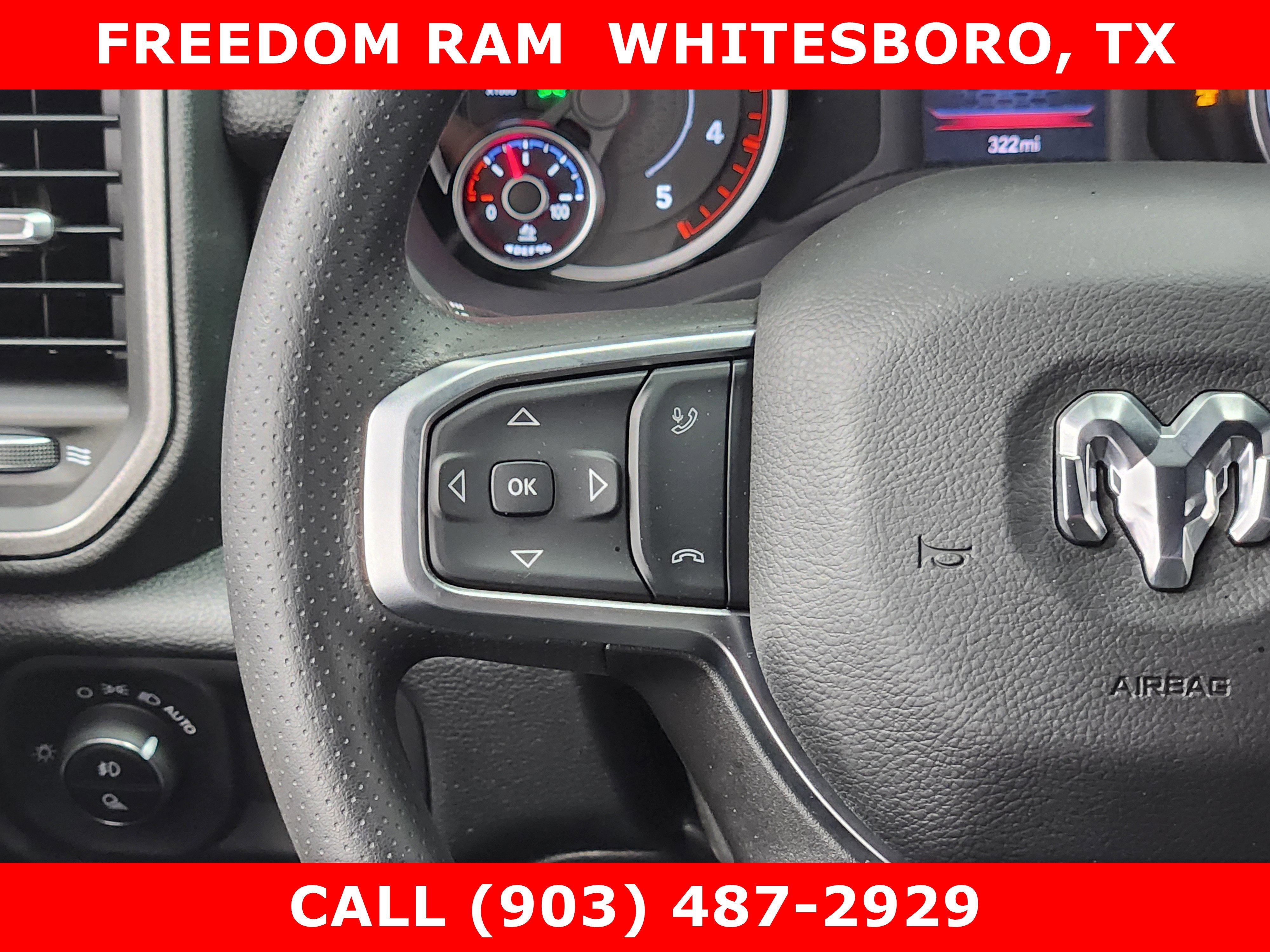 2026 RAM Ram 2500 RAM 2500 BLACK EXPRESS CREW CAB 4X4 6'4' BOX