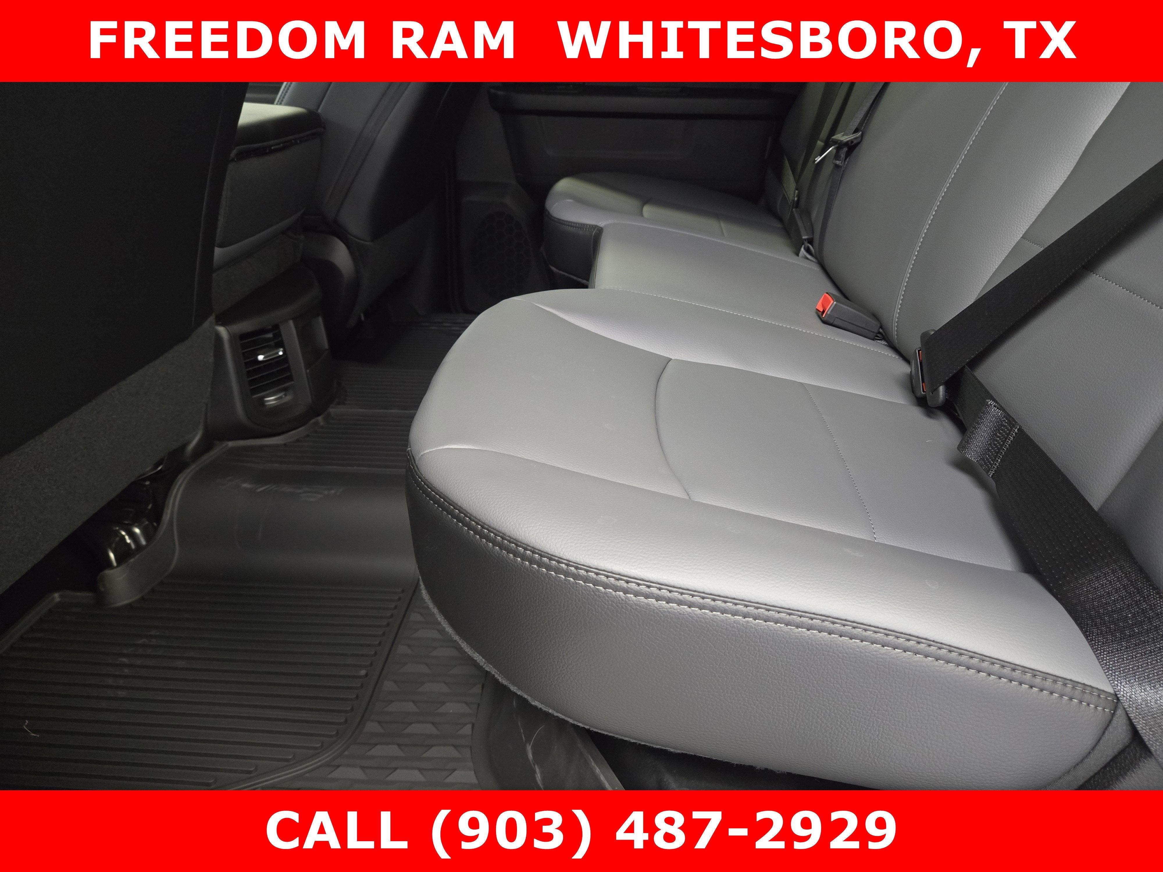 2026 RAM Ram 2500 RAM 2500 TRADESMAN CREW CAB 4X4 8' BOX