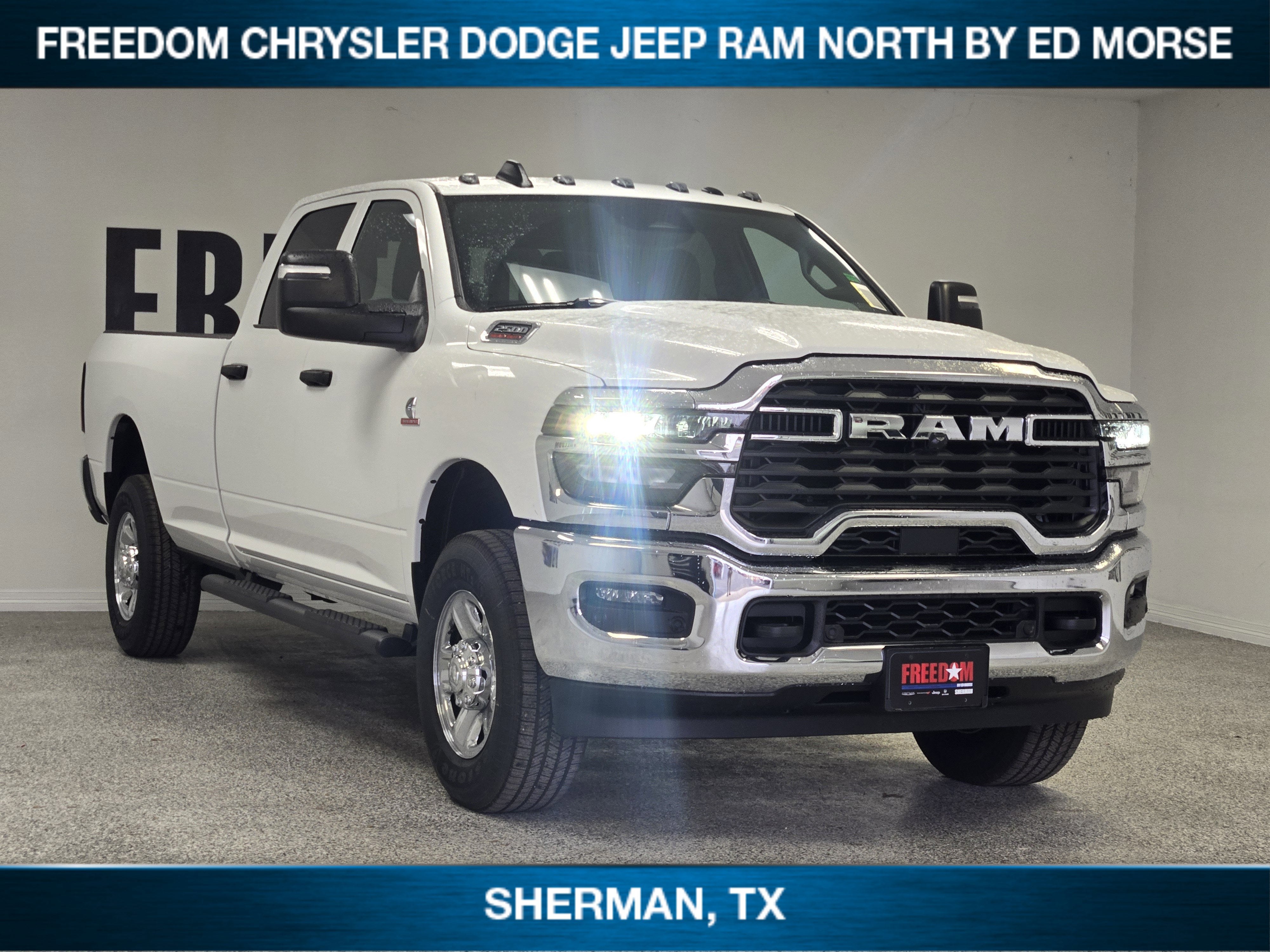 2026 RAM Ram 2500 RAM 2500 TRADESMAN CREW CAB 4X4 8' BOX